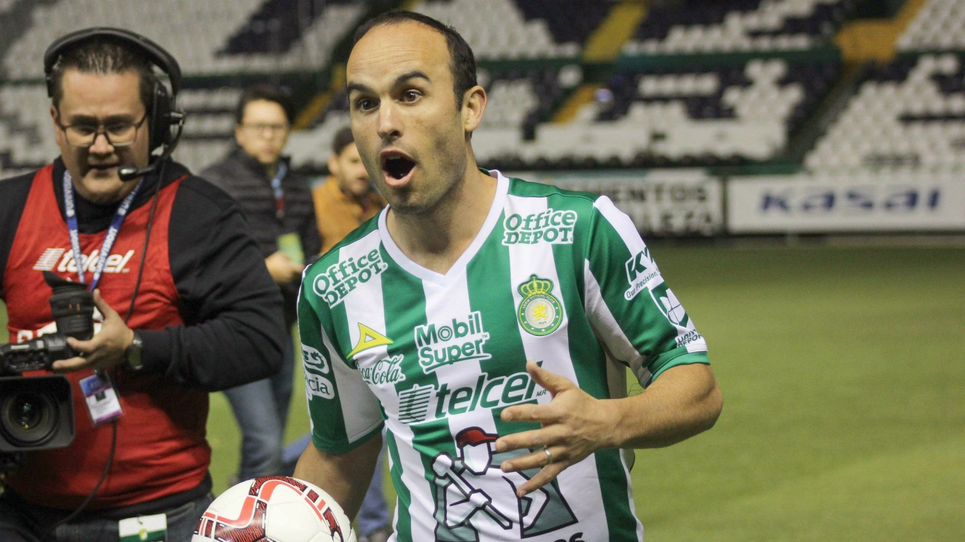 Landon Donovan Leon
