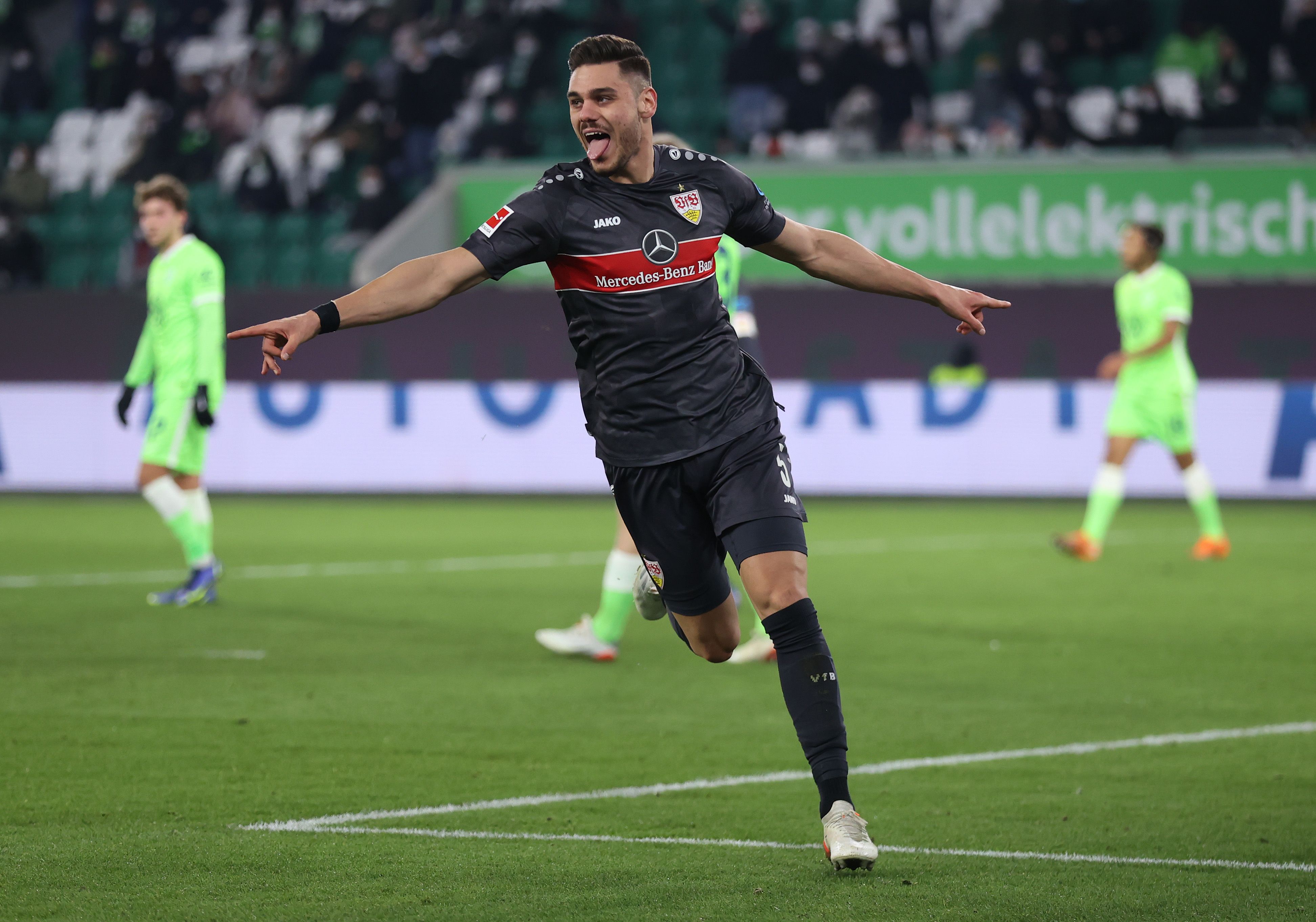 Dinos Mavropanos Stuttgart 11122021