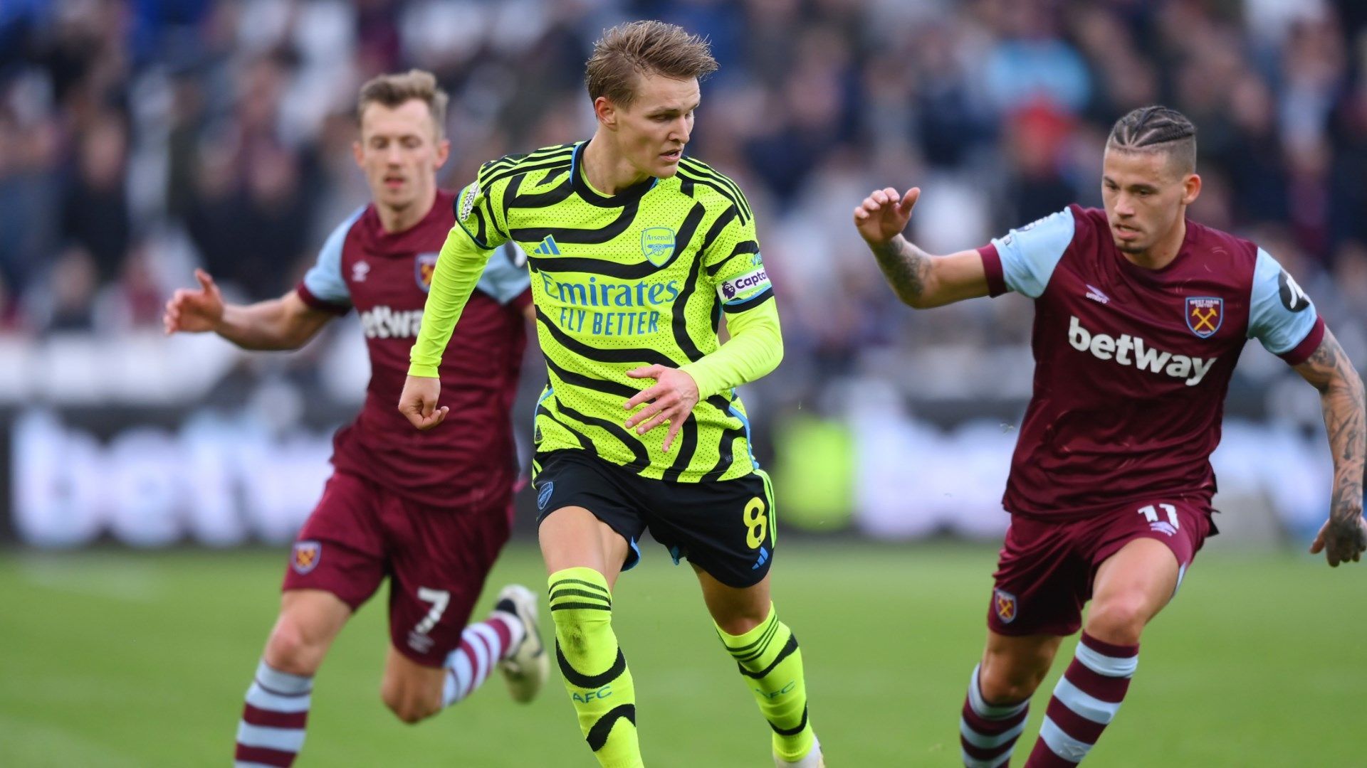 Martin Odegaard Arsenal 2023-24