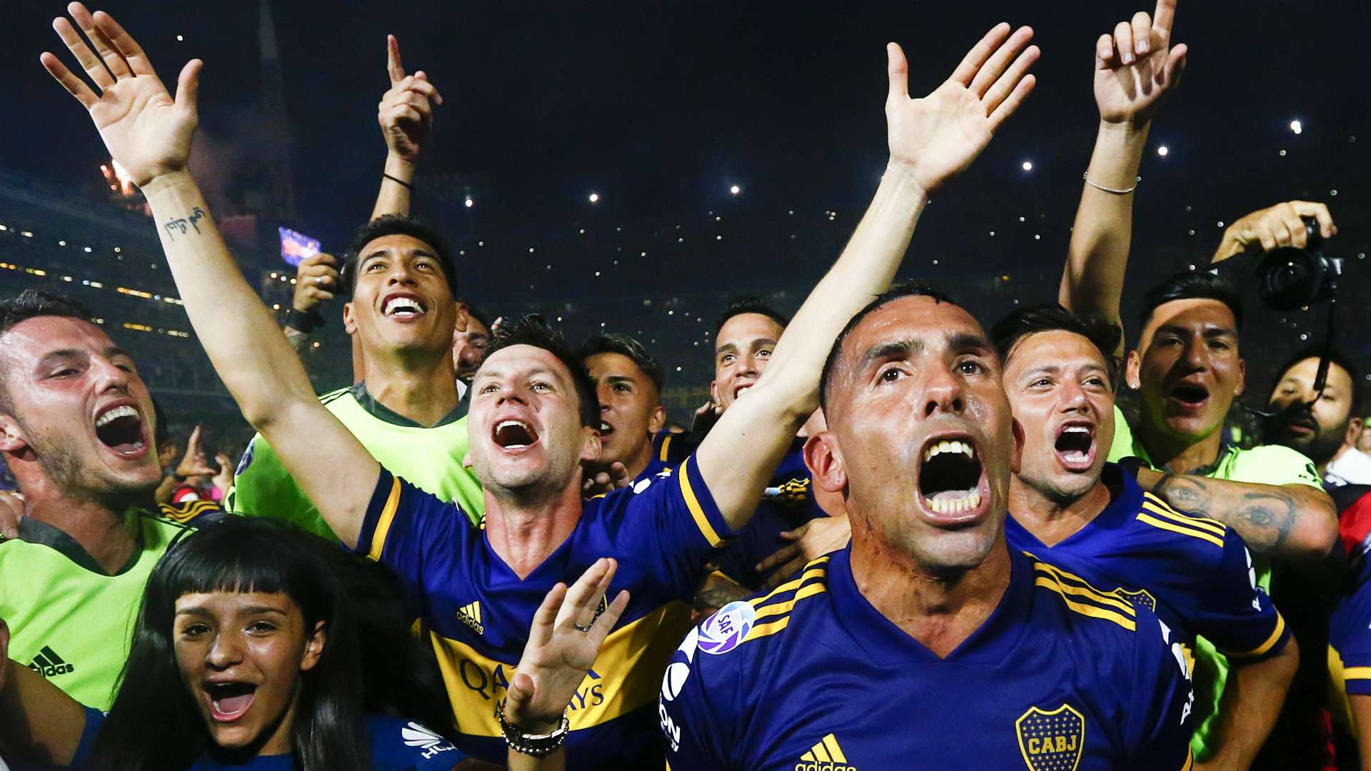 Boca Celebrates Superliga 07032020