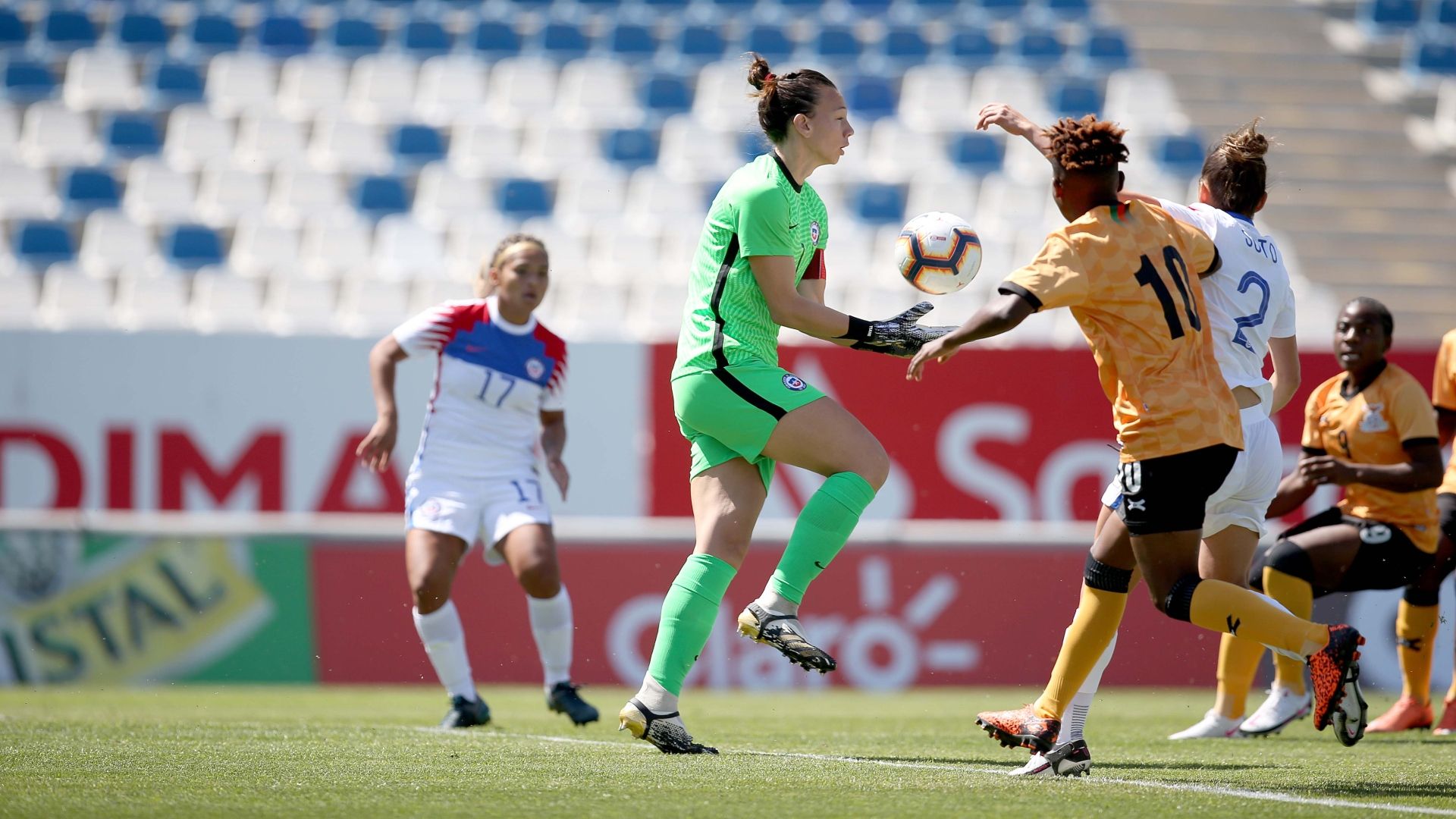 281120 Chile Zambia Christiane Endler