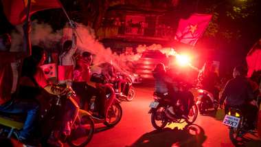 Vietnam fans celebrate on the streets Vietnam Malaysia AFF Cup 2018