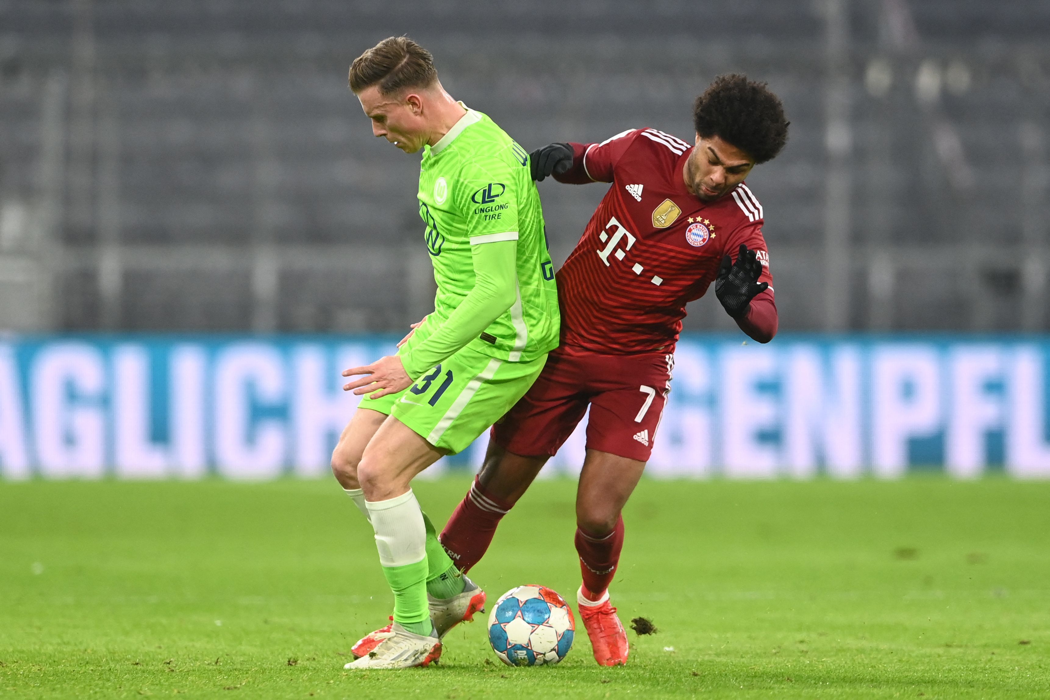 Serge Gnabry Bayern Wolfsburg Bundesliga 17122021