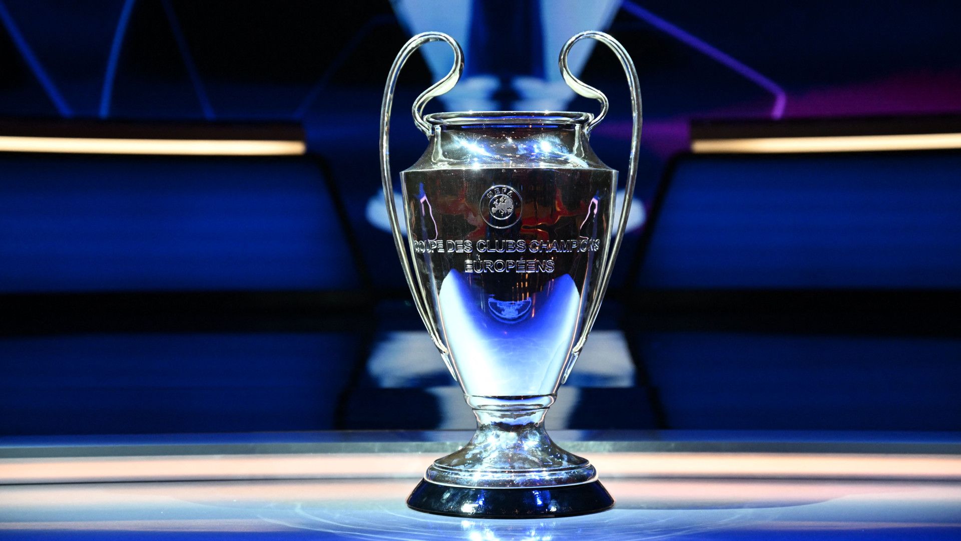 UCL TROPHY