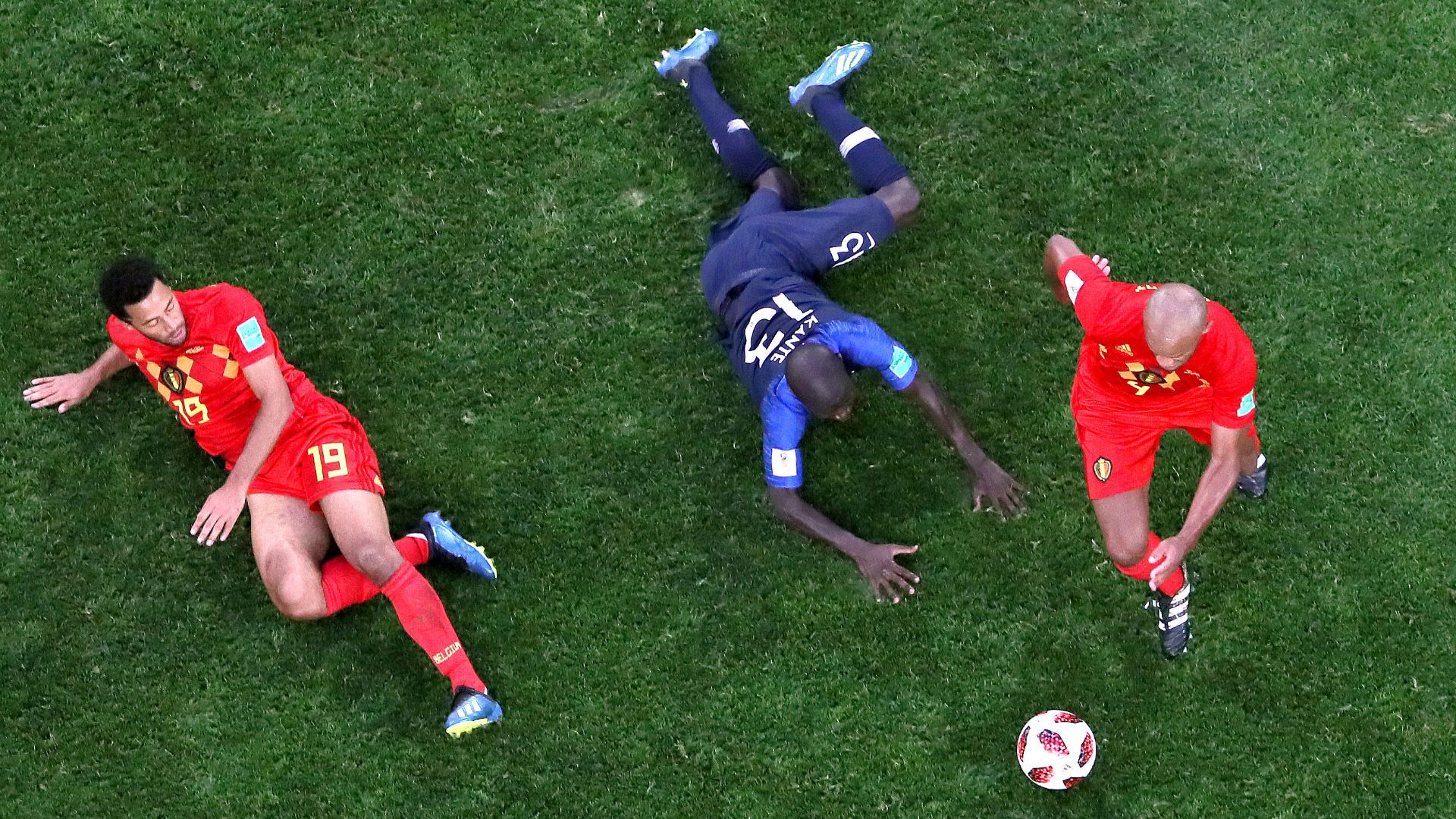 Ngolo Kante Moussa Dembele Vincent Kompany Belgim France