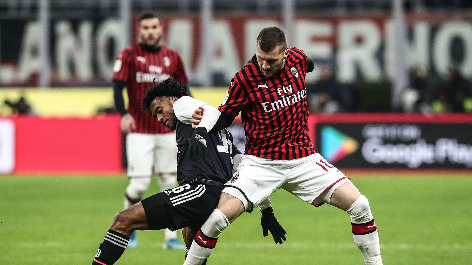Ante Rebic Juan Cuadrado Milan Juventus