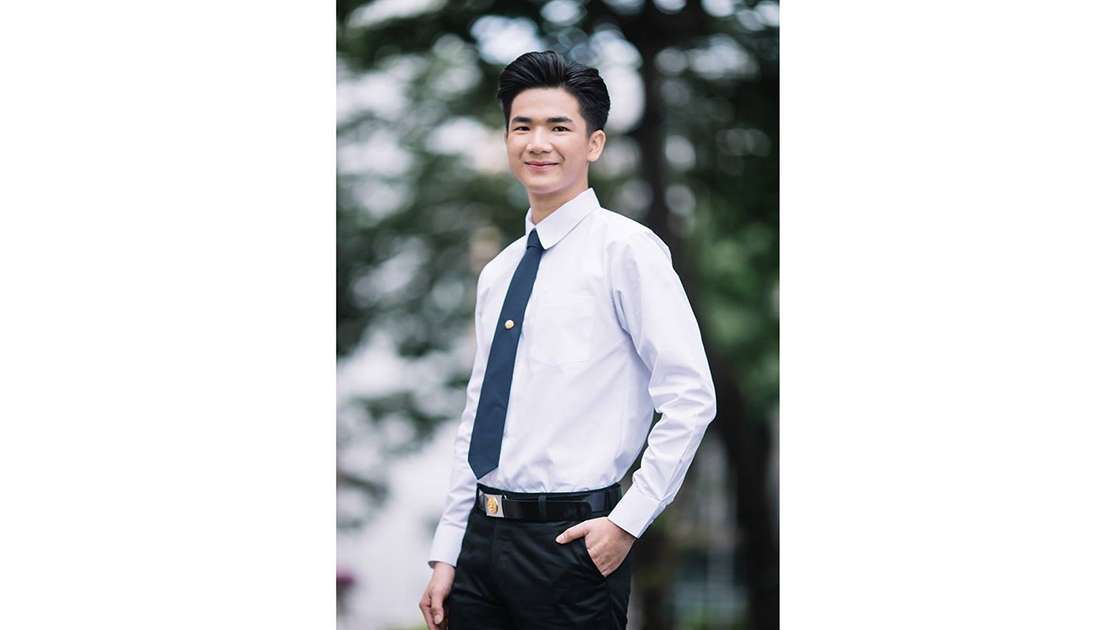 IN PICTURES : สองขุมกำลังเชียร์ลีดเดอร์งานบอลประเพณีครั้งที่ 72