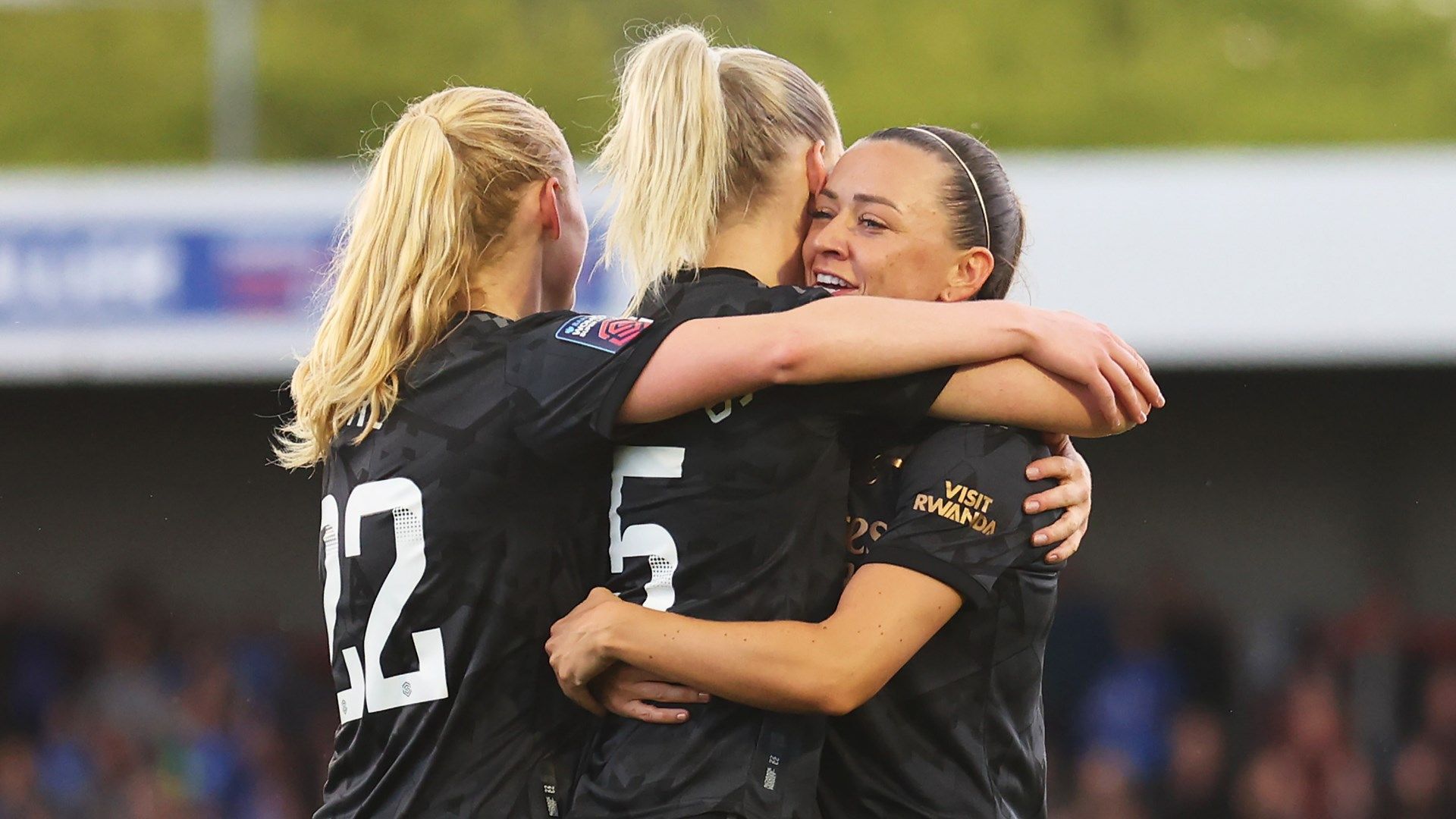 Stina Blackstenius Katie McCabe Arsenal Women 2022-23