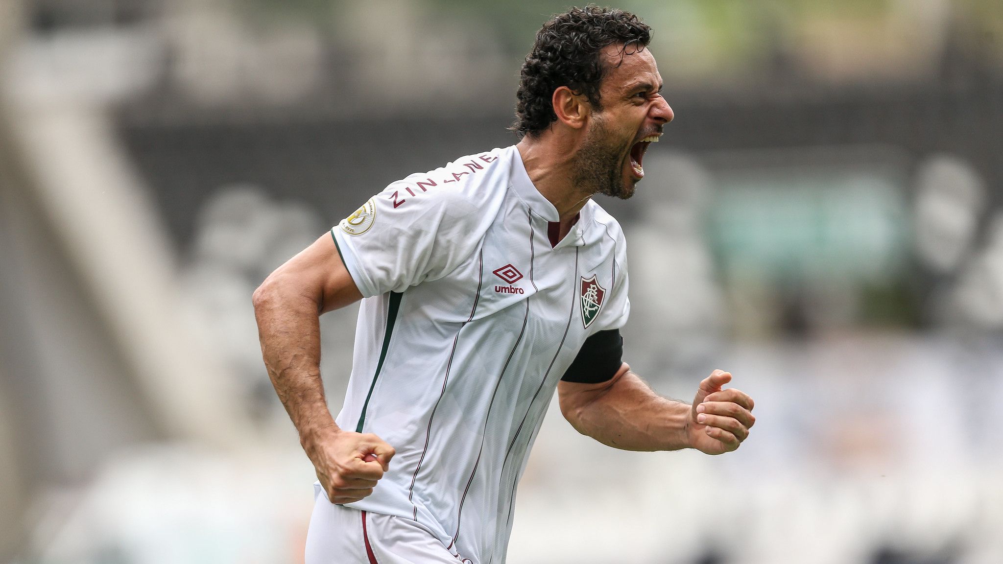 Fred comemora gol do Fluminense