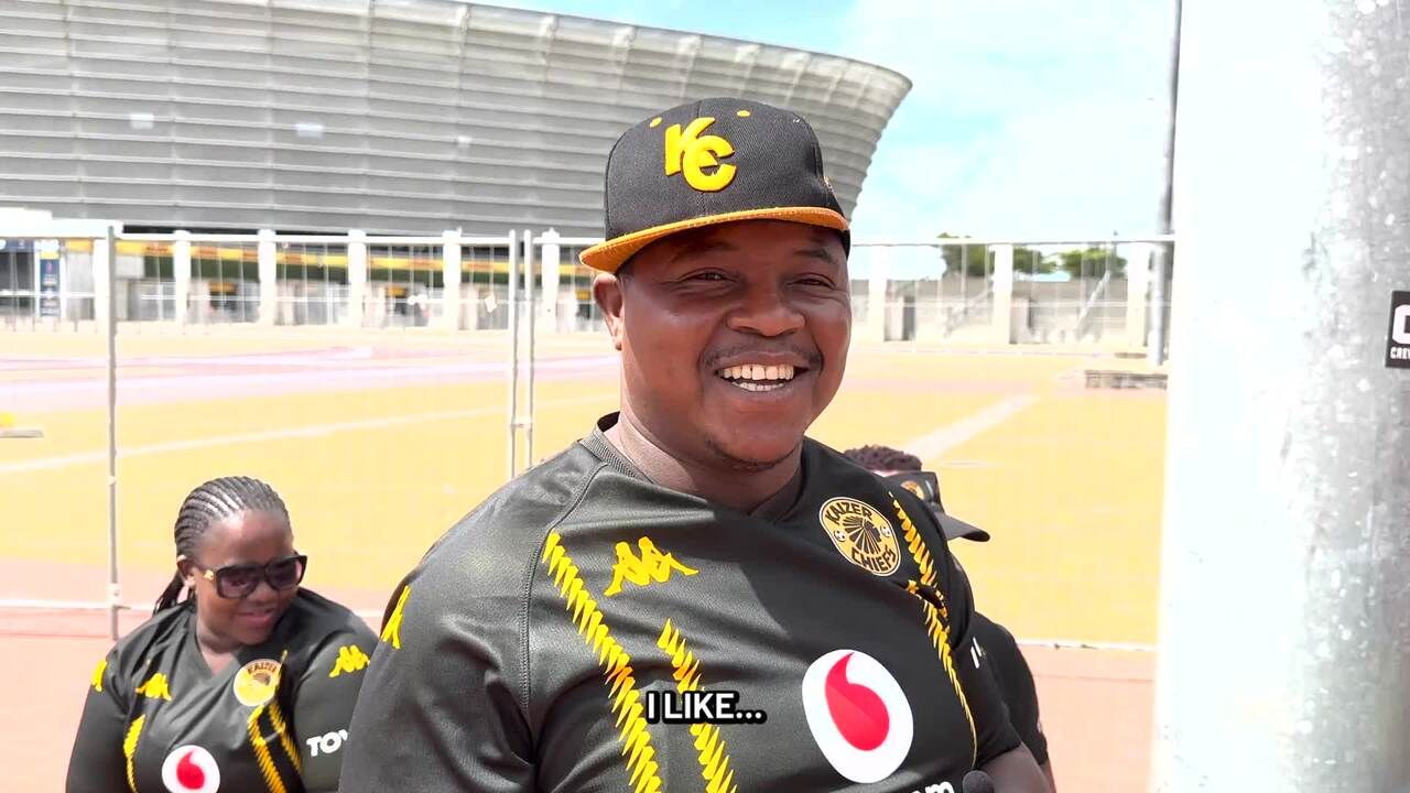 Chiefs fan start bench sell video