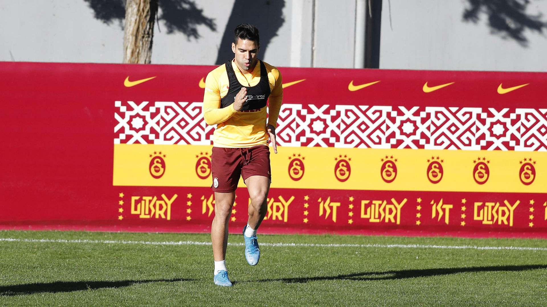 Radamel Falcao Galatasaray entreno 2019