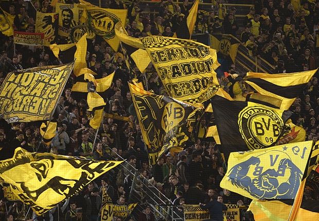 Fans Borussia Dortmund Zenit Saint Petersburg Champions League 03192014