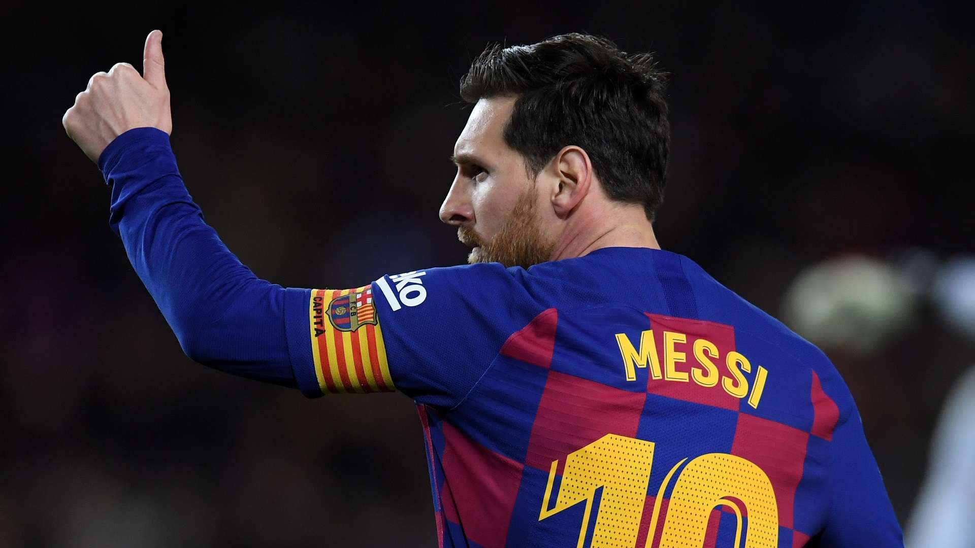 Why does Messi wear 10?