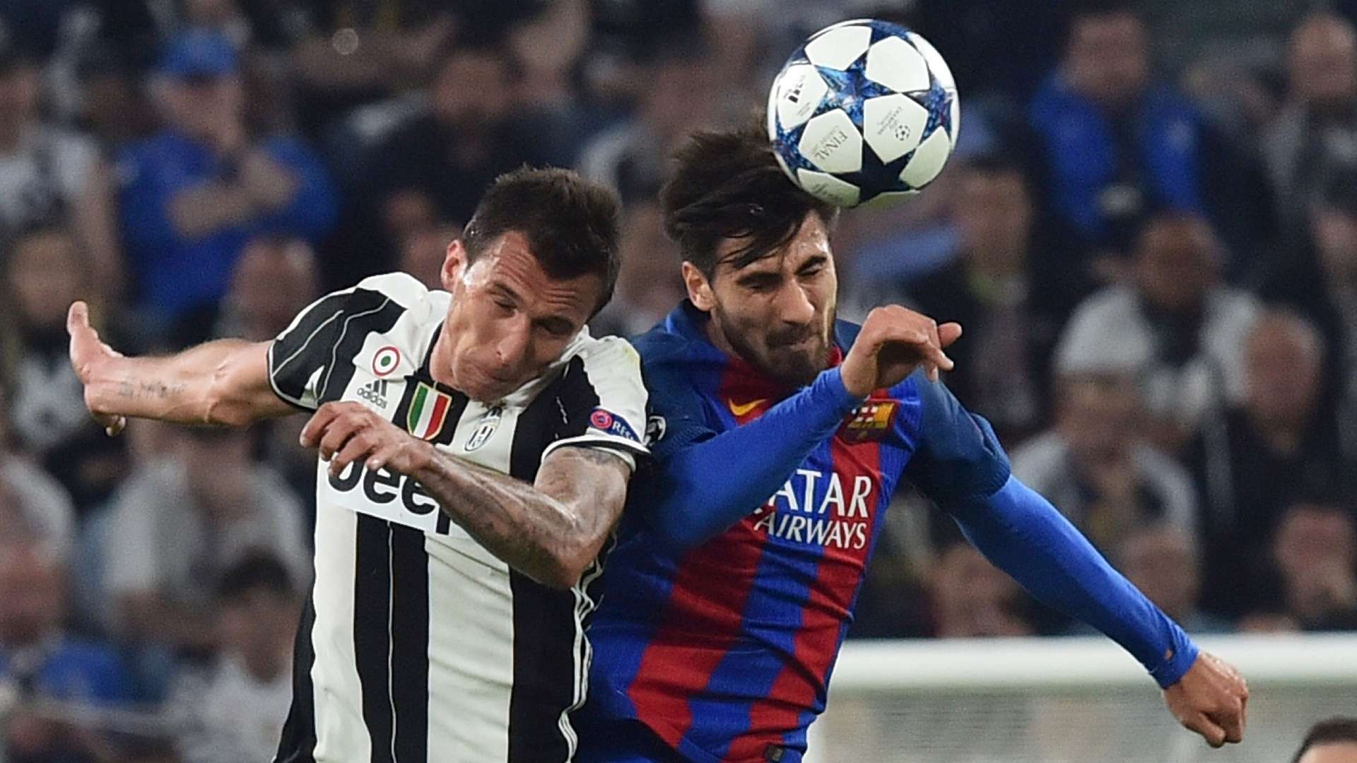 Mario Mandzukic Andre Gomes Juventus Barcelona UCL 11042017