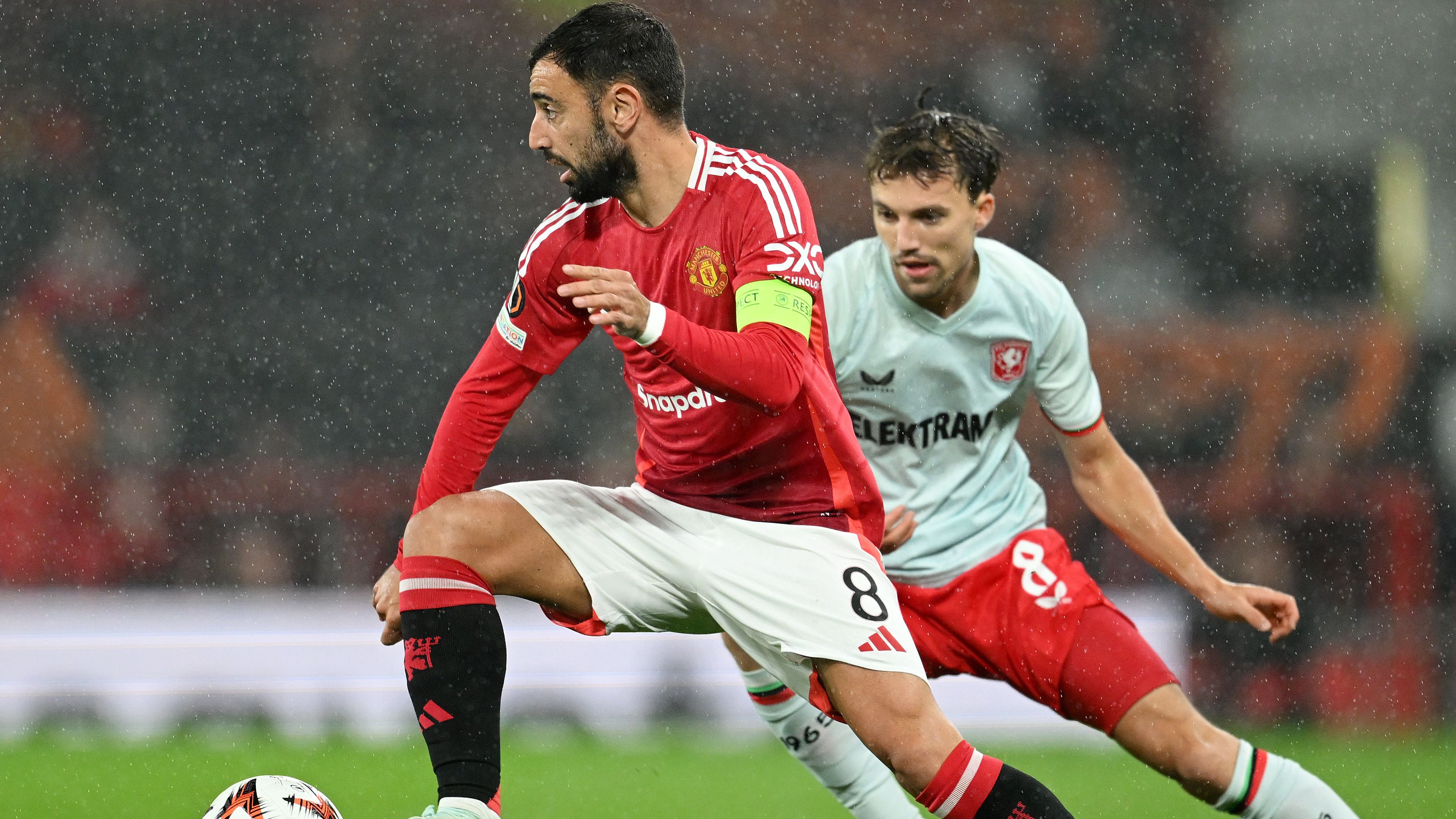 Bruno Fernandes Man Utd Twente 2024-25