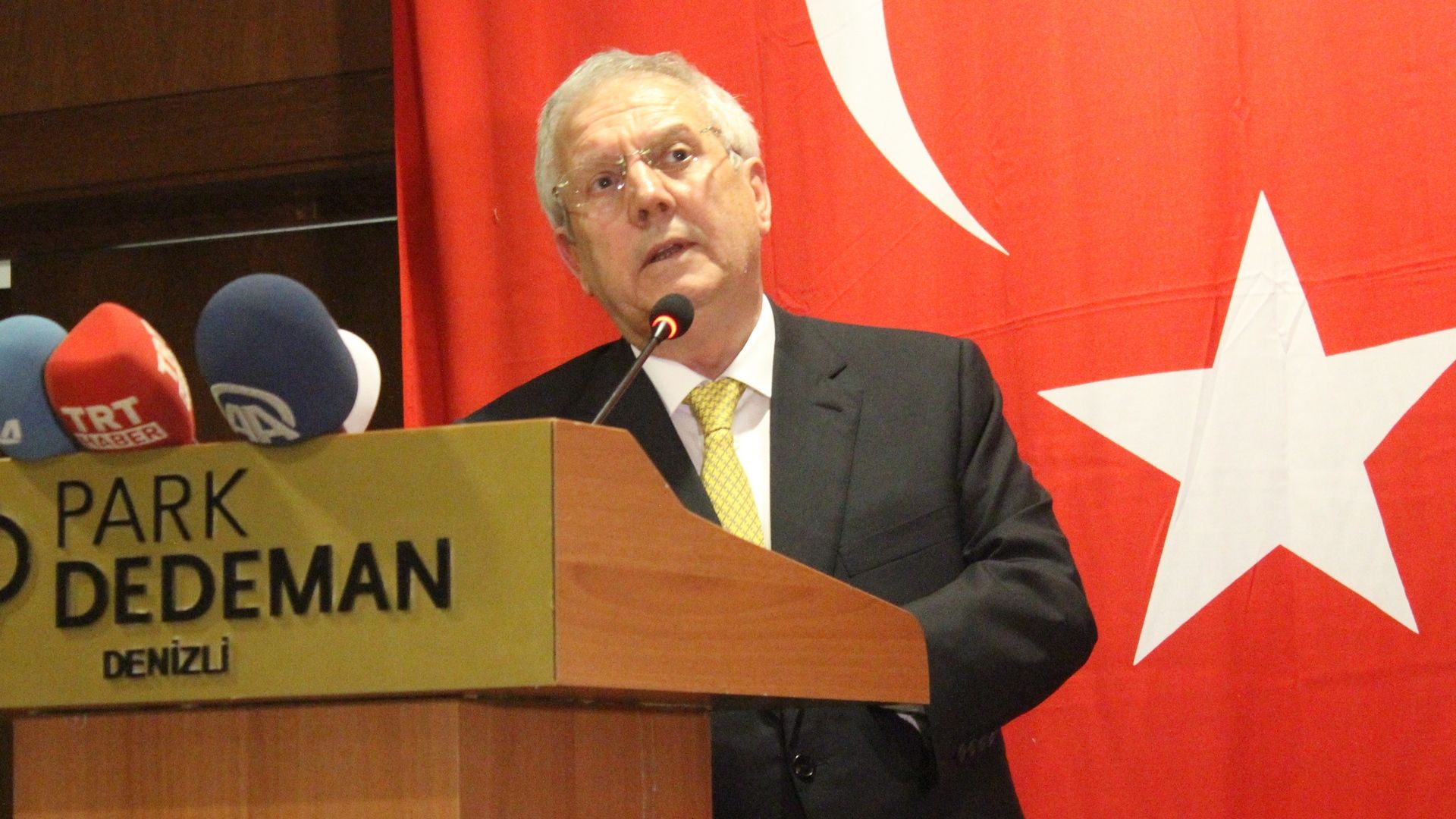 Aziz Yildirim