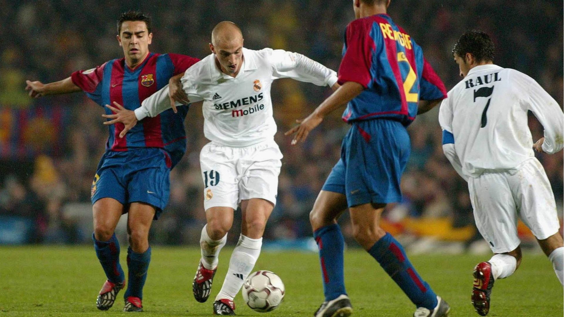 Esteban Cambiasso Barcelona Real Madrid 23112002