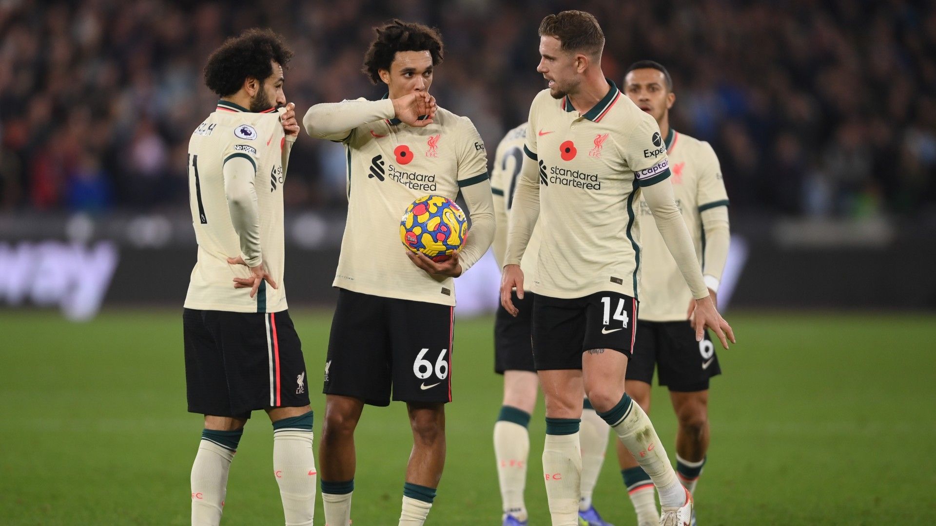 Trent Alexander-Arnold Mohamed Salah Jordan Henderson Liverpool 2021-22