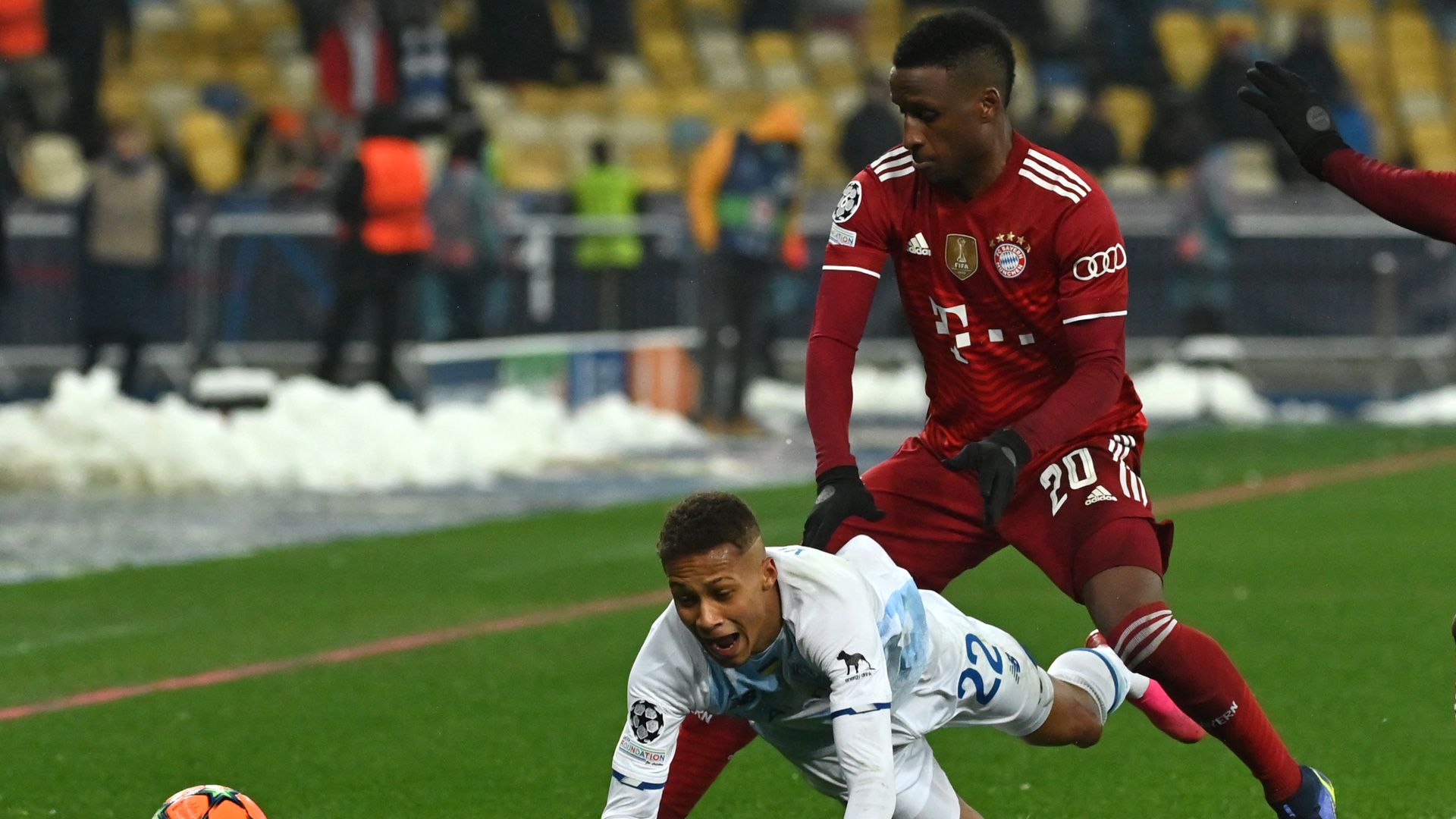 Bouna Sarr FC Bayern Kiew 2021