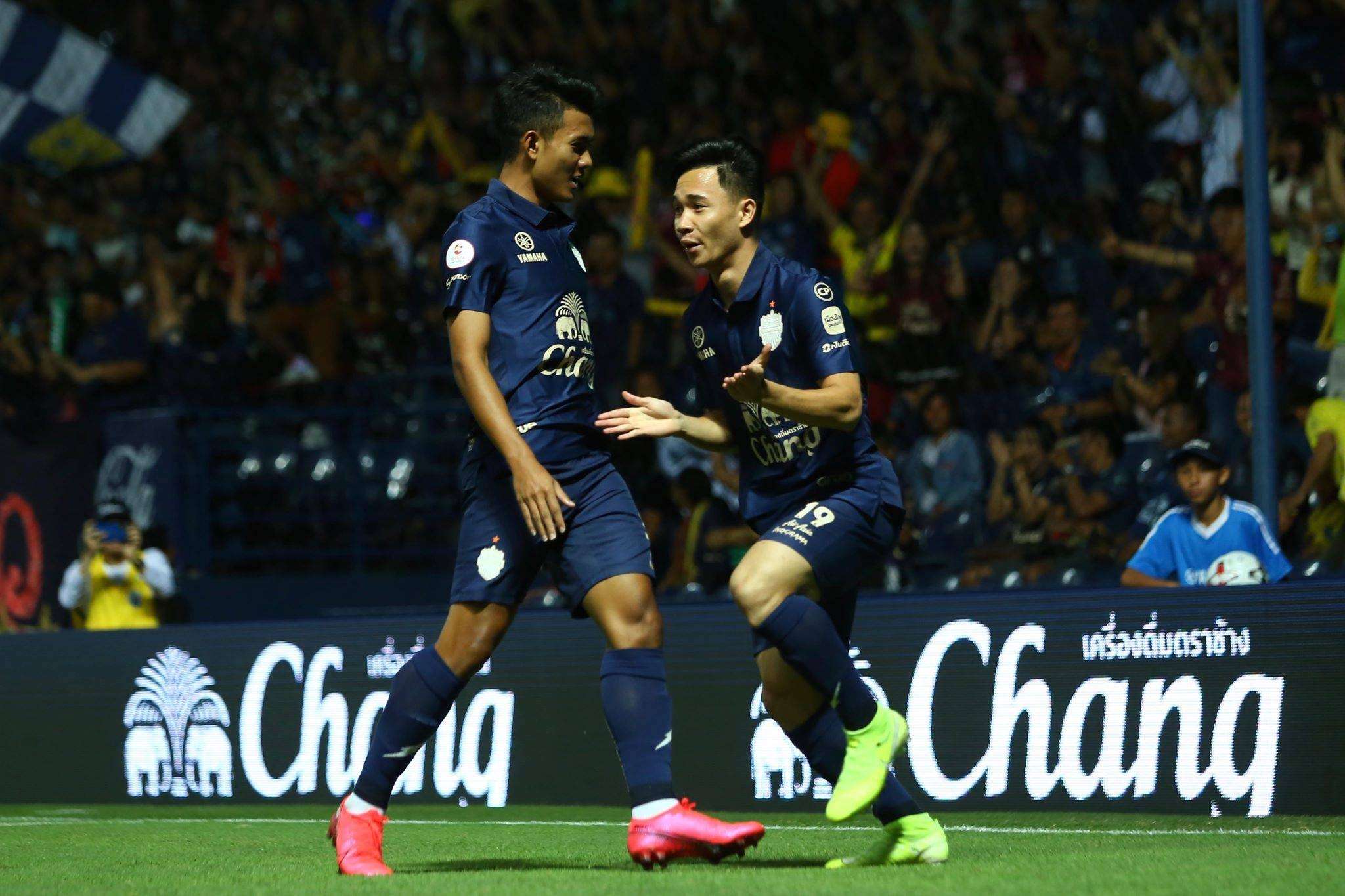 สุภโชค สารชาติ