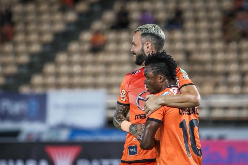 โดมินิค อาดิเยียห์ - เปาโล แรนเจิ้ล