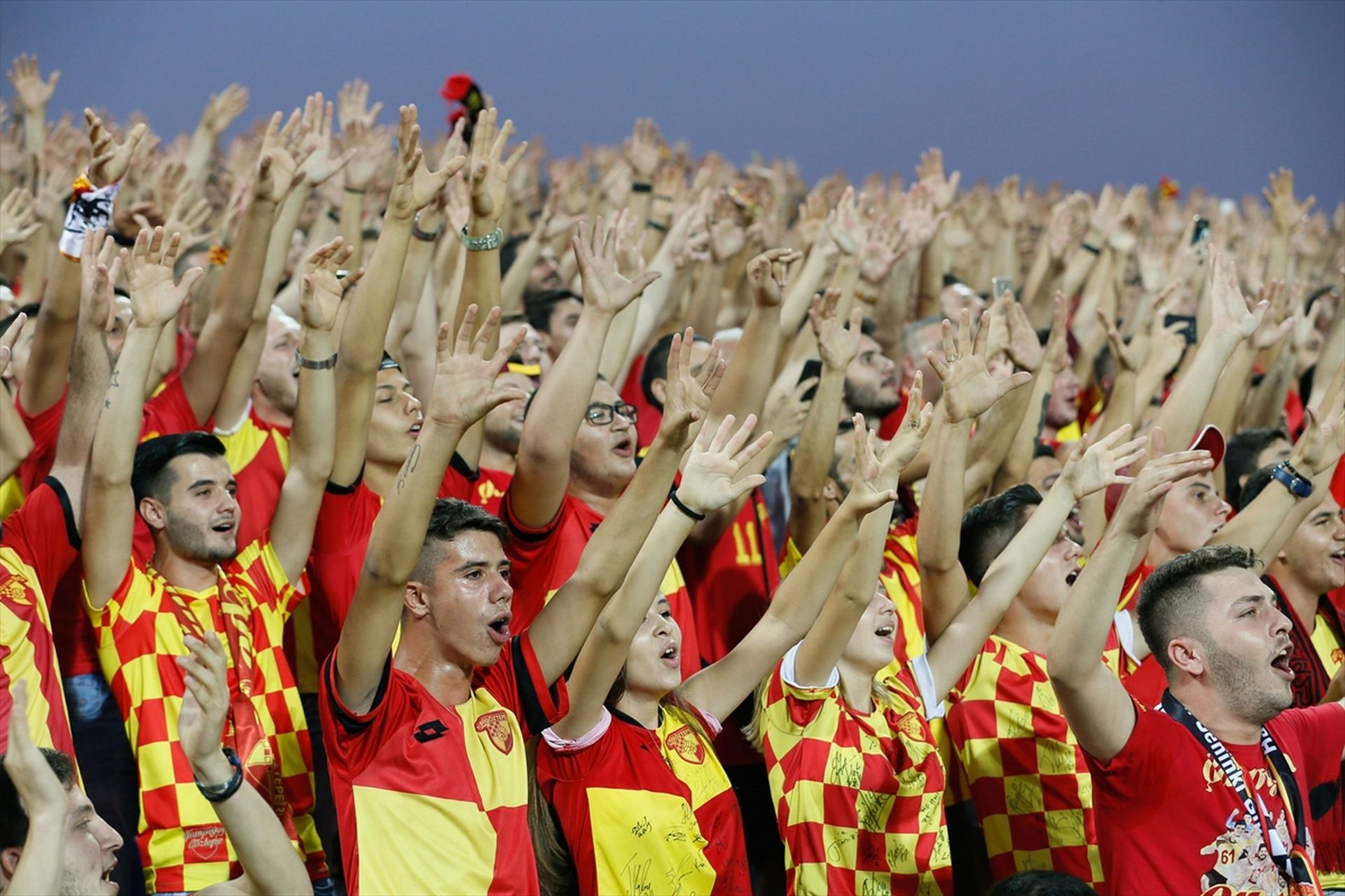 Goztepe fans