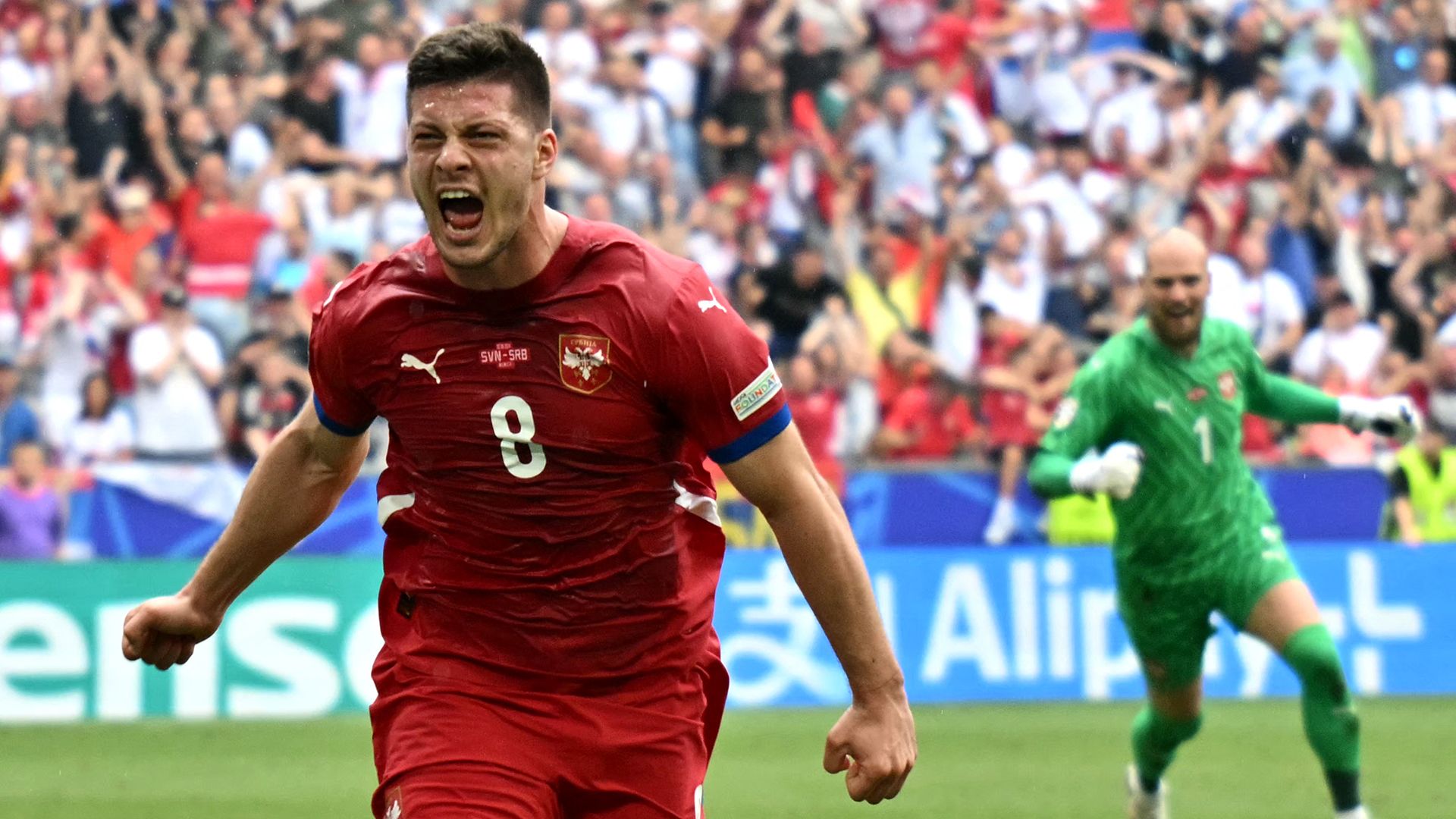Luka Jovic Serbia Eslovenia Euro 2024