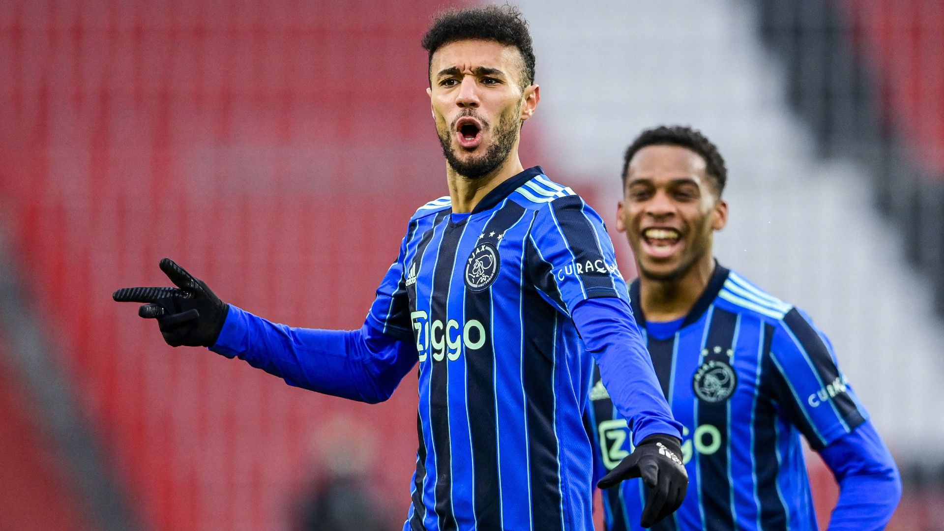 NOUSSAIR MAZRAOUI AJAX