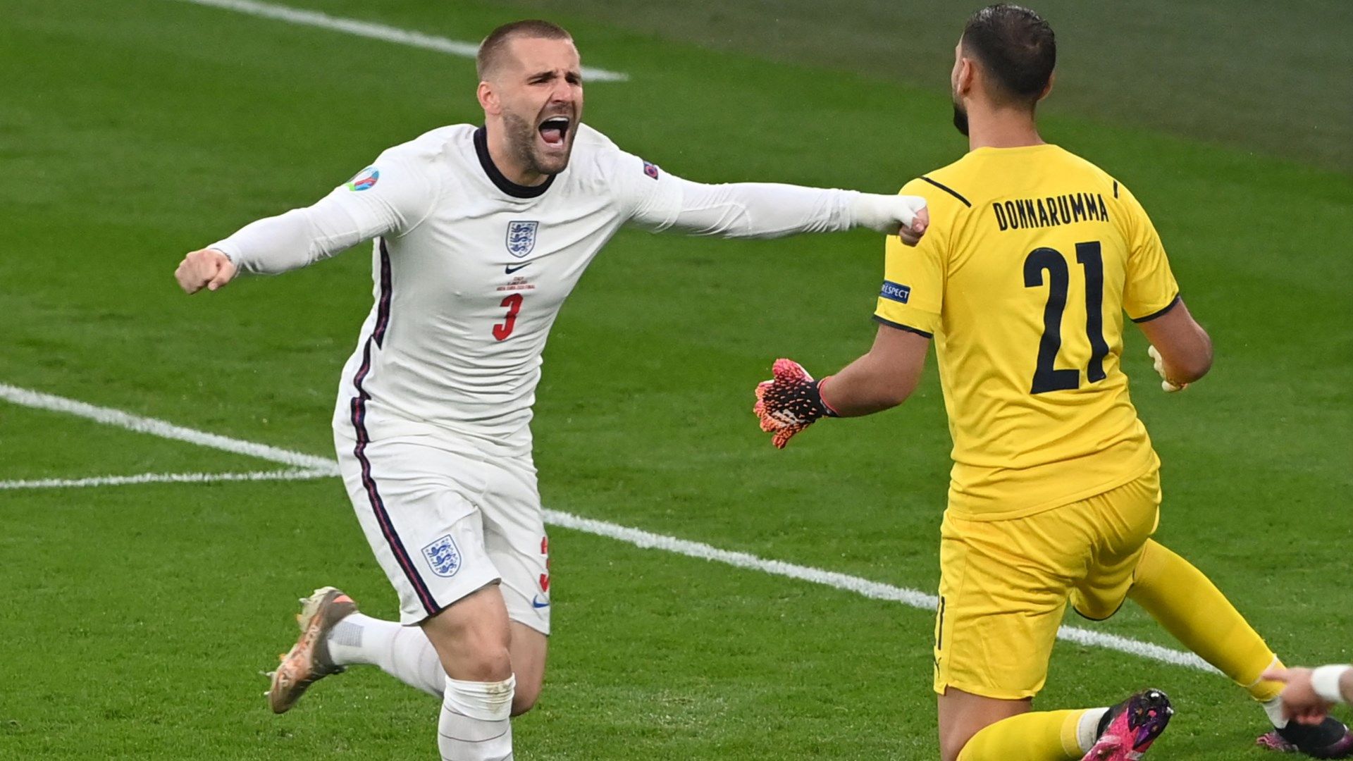 Luke Shaw England Italy