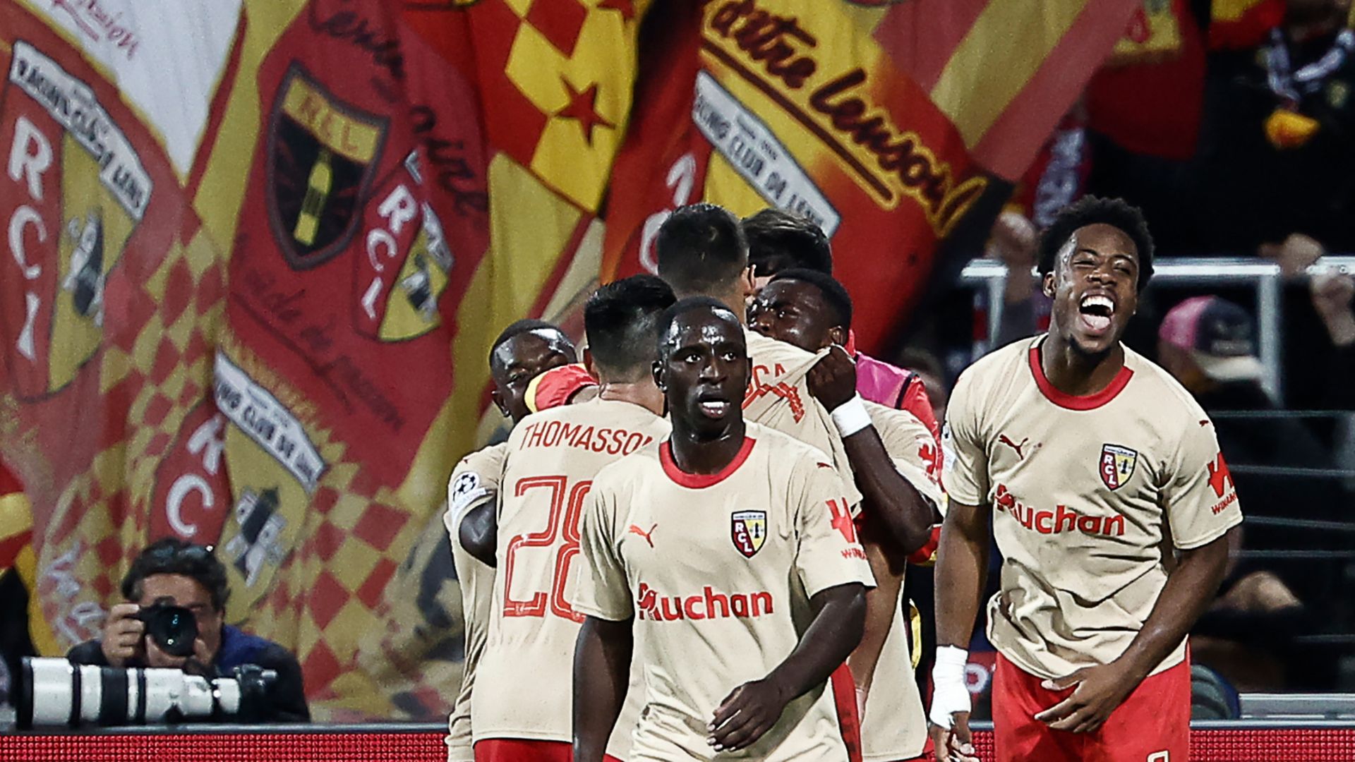 Elye Wahi Lens Arsenal Champions League