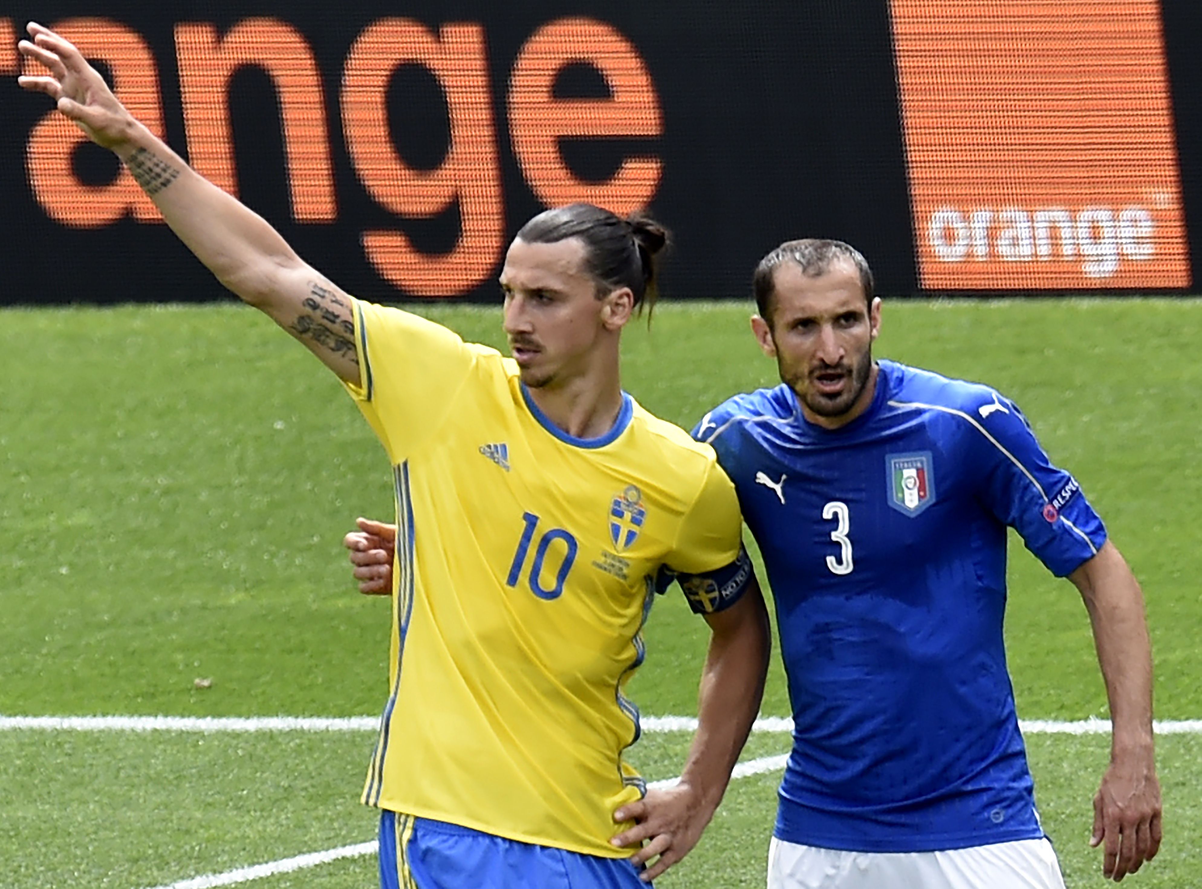 Zlatan Ibrahimovic Giorgio Chiellini