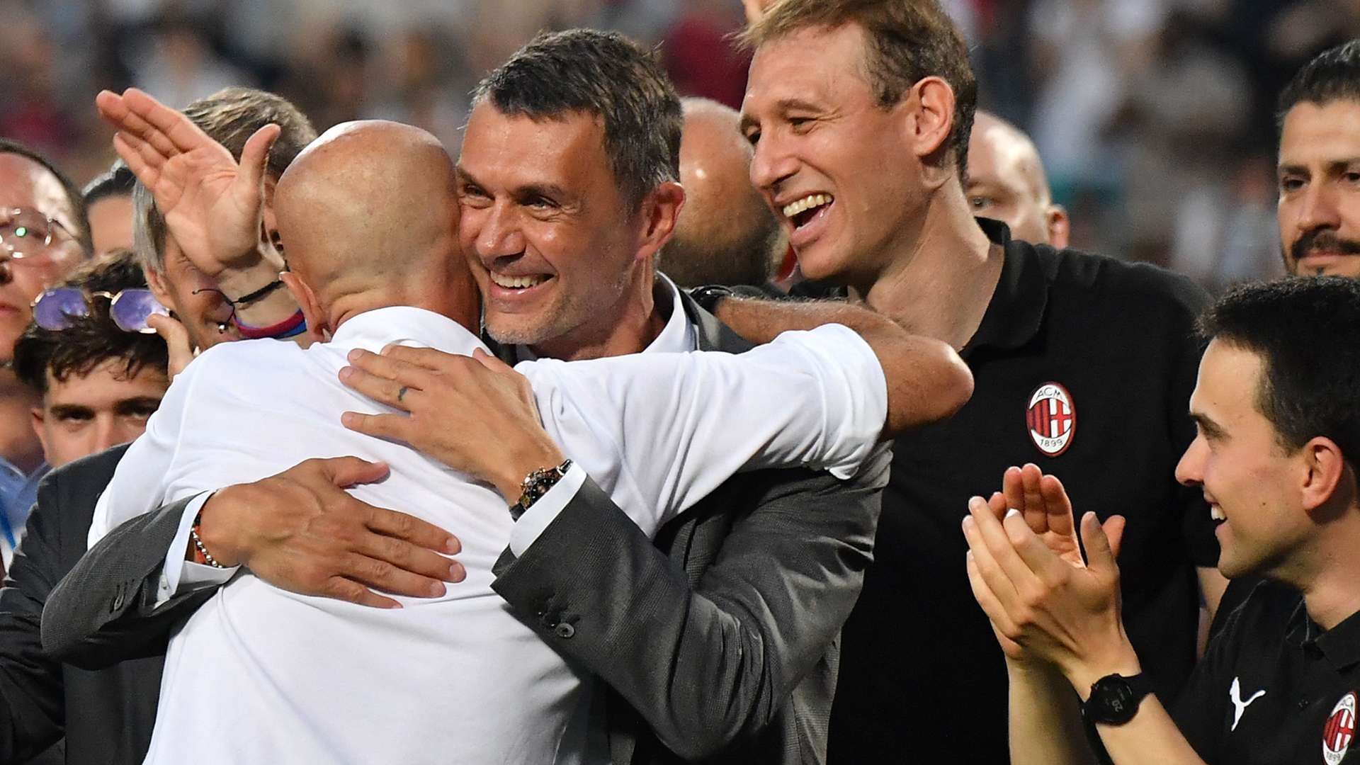 Paolo Maldini Pioli Milan 2022