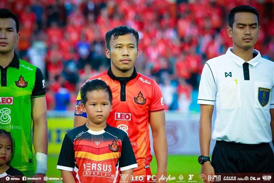 ดัสกร ทองเหลา