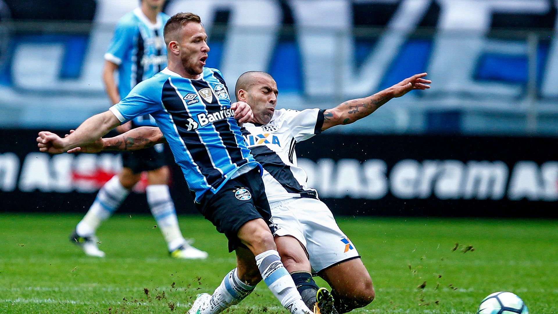 Arthur Emerson Sheik Gremio Ponte Preta Brasileirao Serie A 16072017