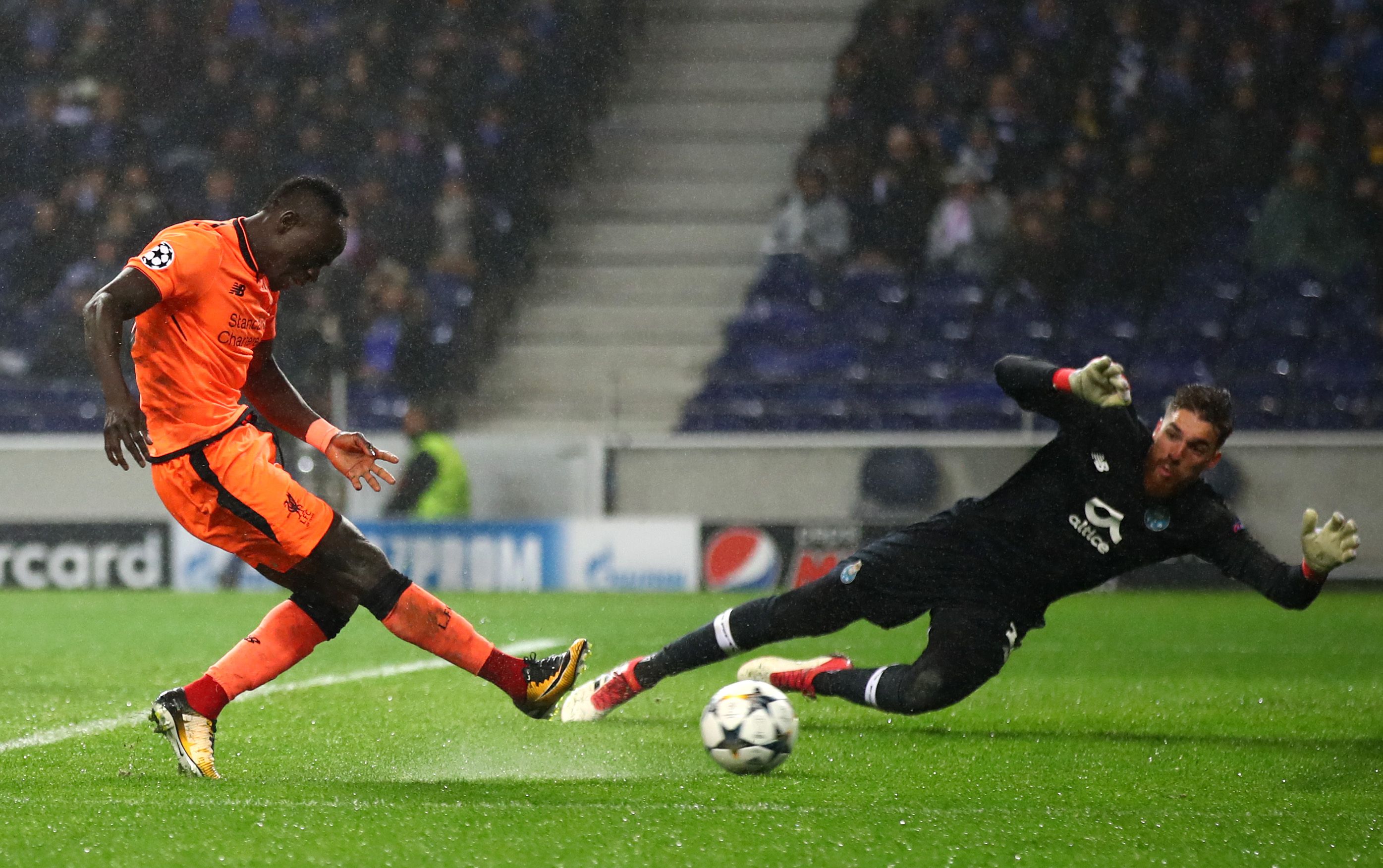 Sadio Mane FC Liverpool Champions League 14022018
