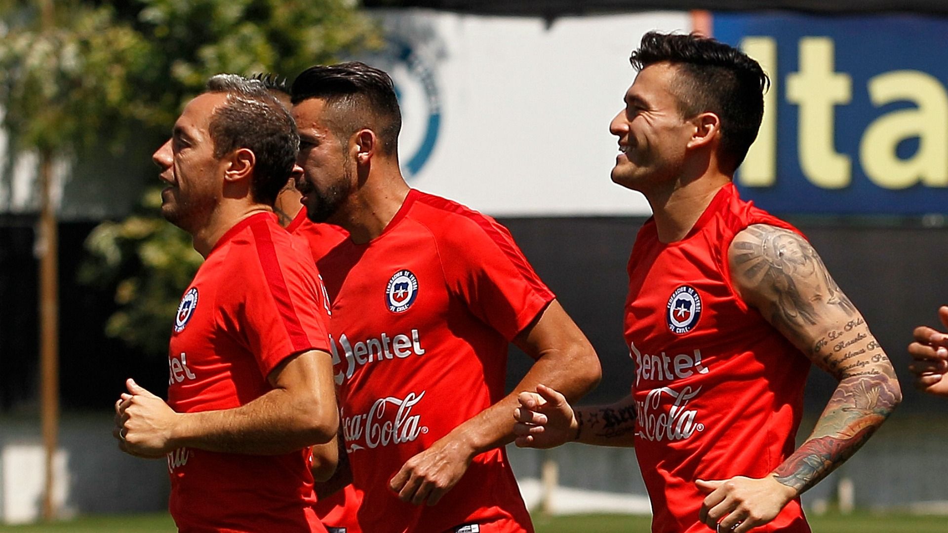 Marcelo Díaz - Charles Aránguiz