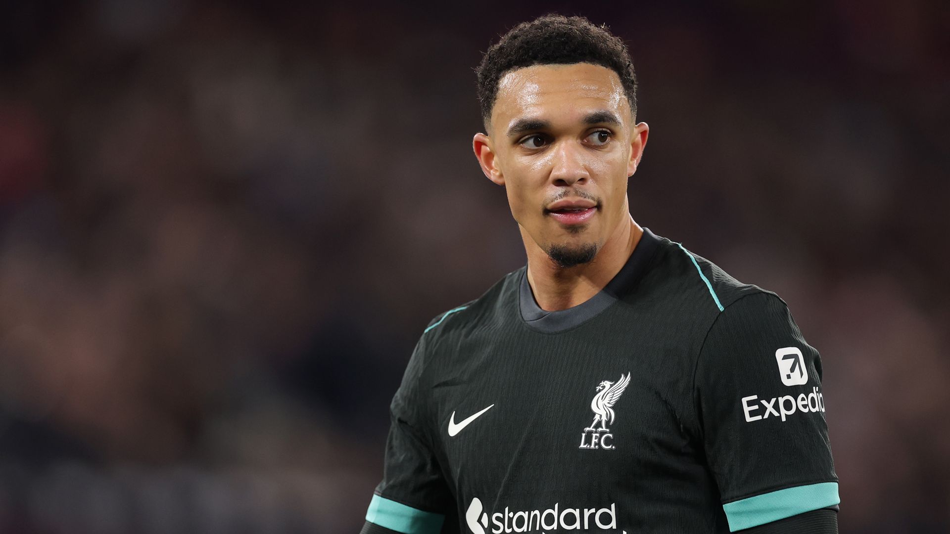 Liverpool'dan Trent Alexander-Arnold'a dudak uçuklatan maaş! Real Madrid'le büyük rekabet | Goal.com Türkçe