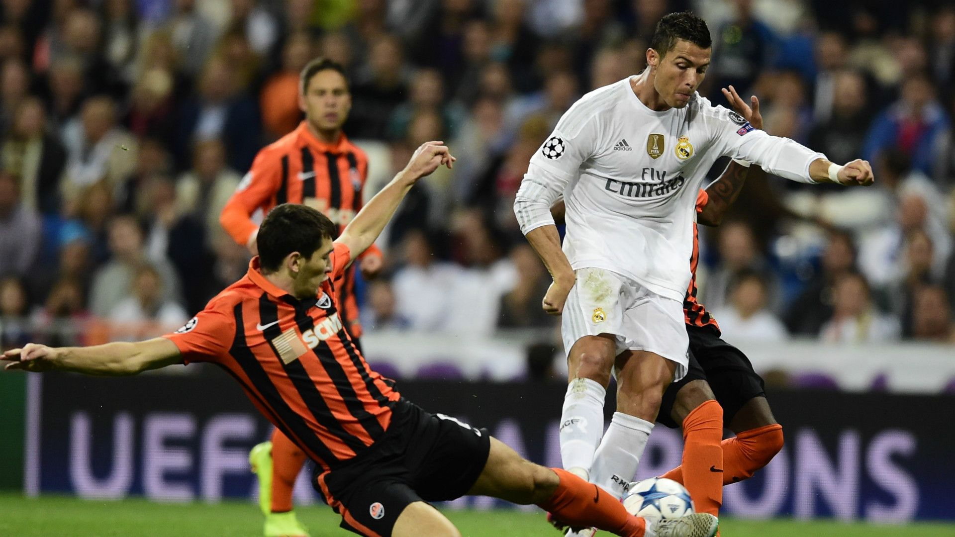 Champions League Real Madrid vs Shakhtar Donetsk Cristiano Ronaldo Taras Stepanenko