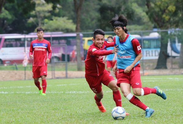 U22 Việt Nam tập luyện chiều 19/8