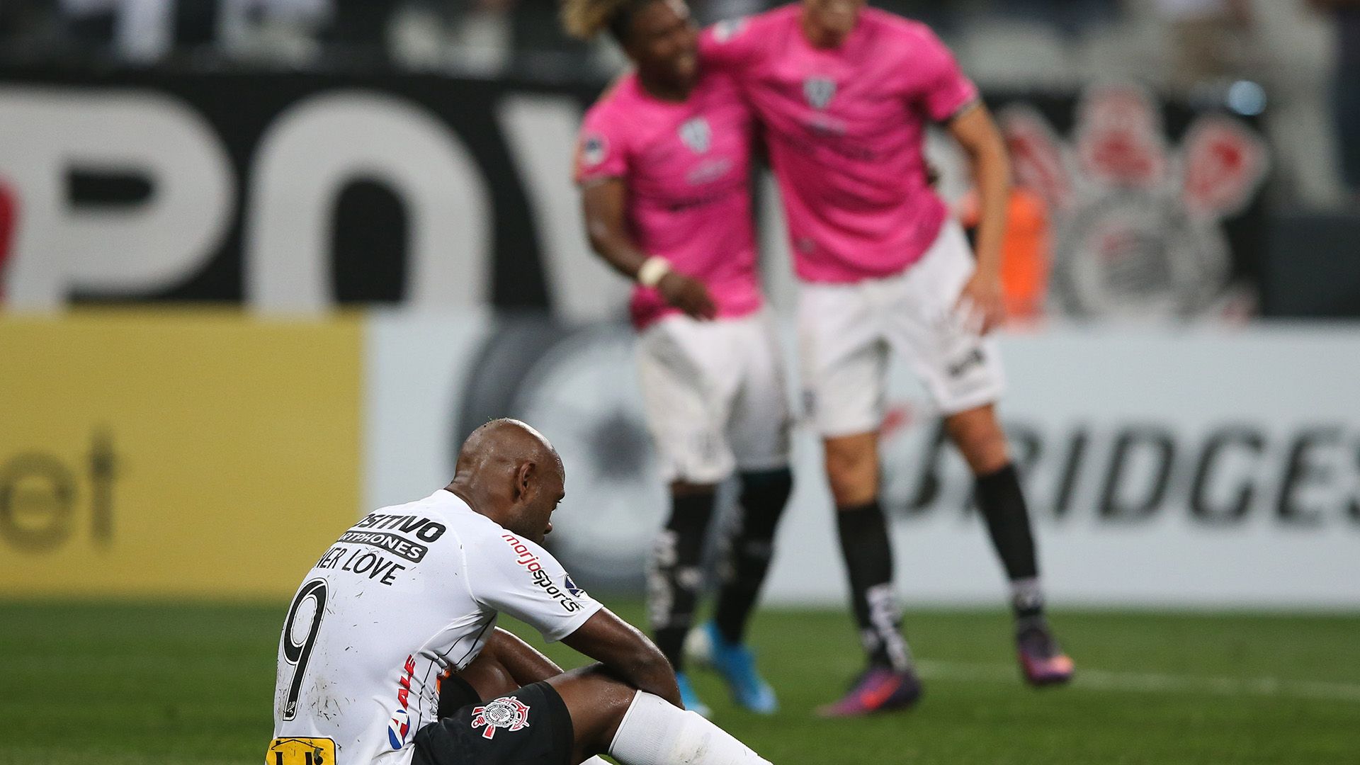 Vagner Love Corinthians Del Valle Copa Sudamericana 18092019