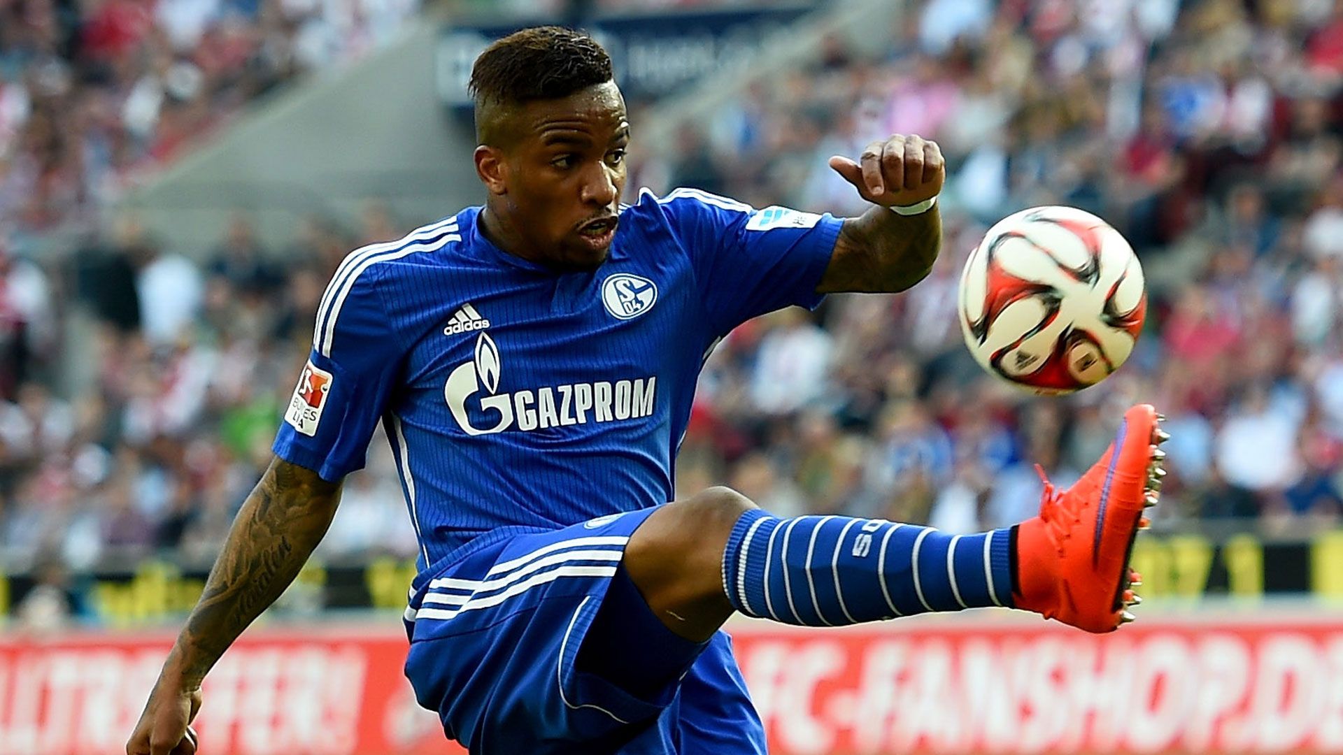 Jefferson Farfan 05102015