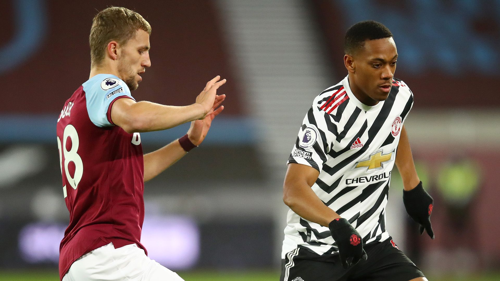 Tomas Soucek Anthony Martial 2020-21