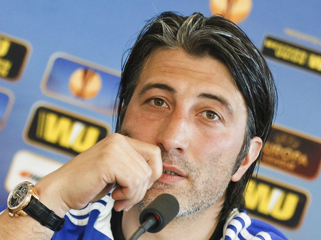 FC-Basel-Coach Murat Yakin muss sich gegen den FC Valencia etwas einfallen lassen