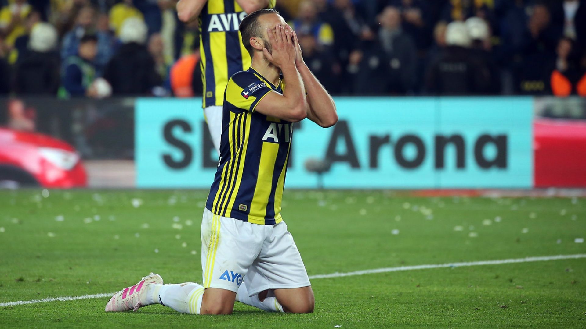 Roberto Soldado Fenerbahce Galatasaray 14042019