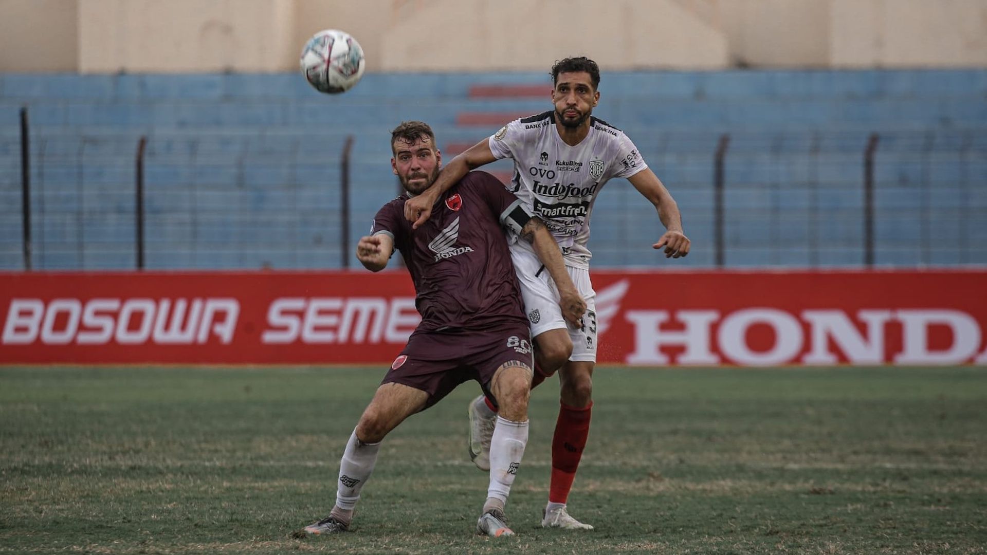 Wiljan Pluim - Willian Pacheco - PSM v Bali United