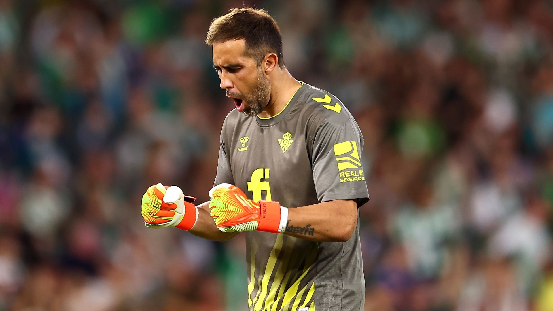 Claudio Bravo Real Betis