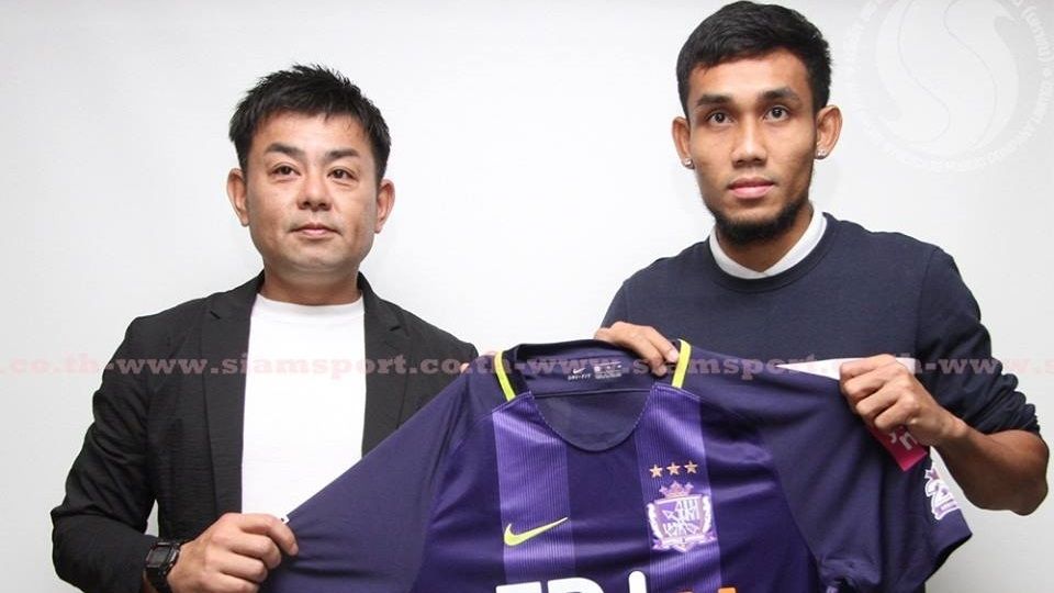 Teerasil Dangda Hiroshima Sanfrecce