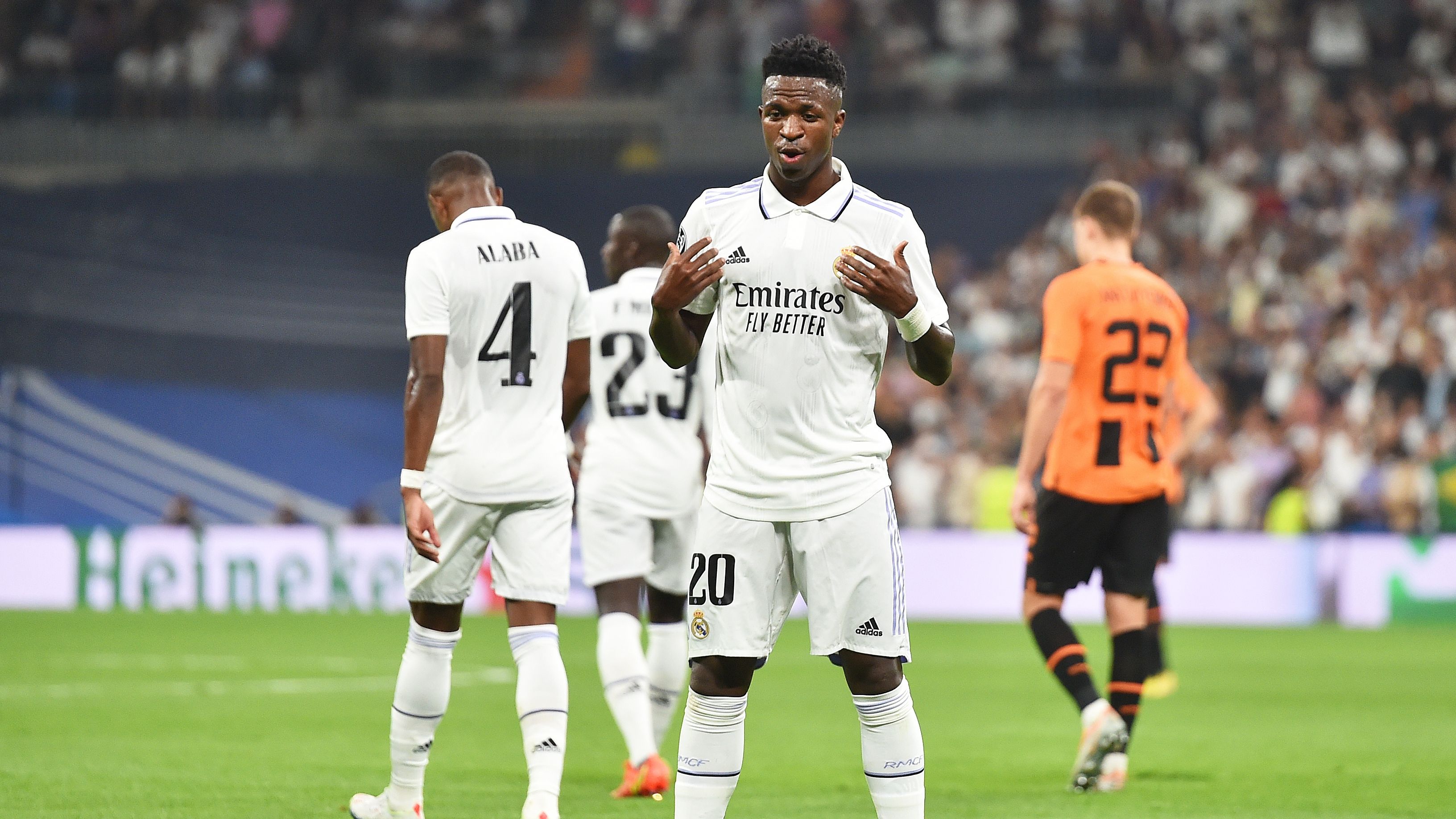Vinicius Jr Real Madrid Shakhtar 2022-23
