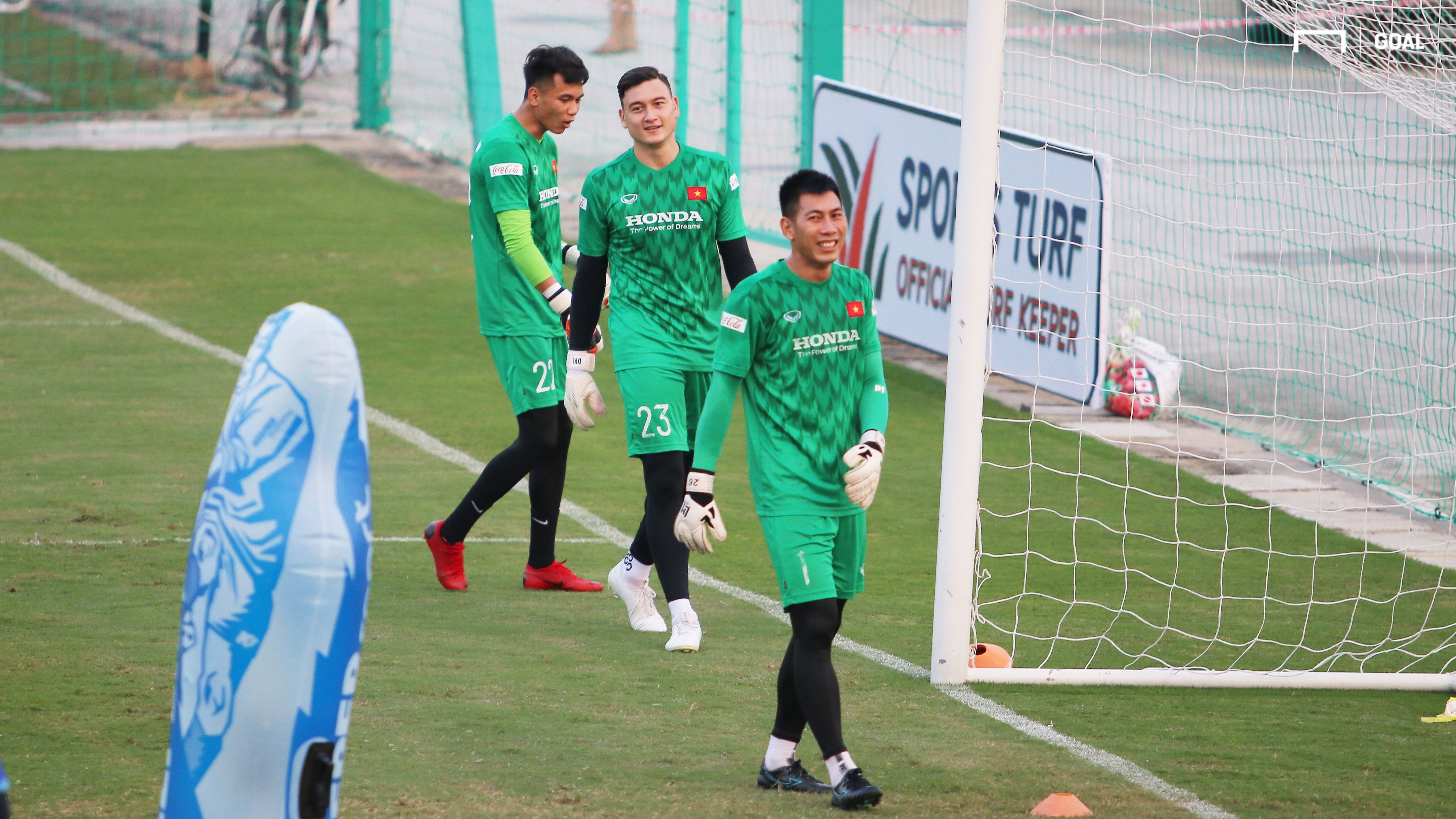 Dang Van Lam - Nguyen Tuan Manh - Pham Van Cuong | Vietnamese National Football Team | Training Session | 4 November 2019