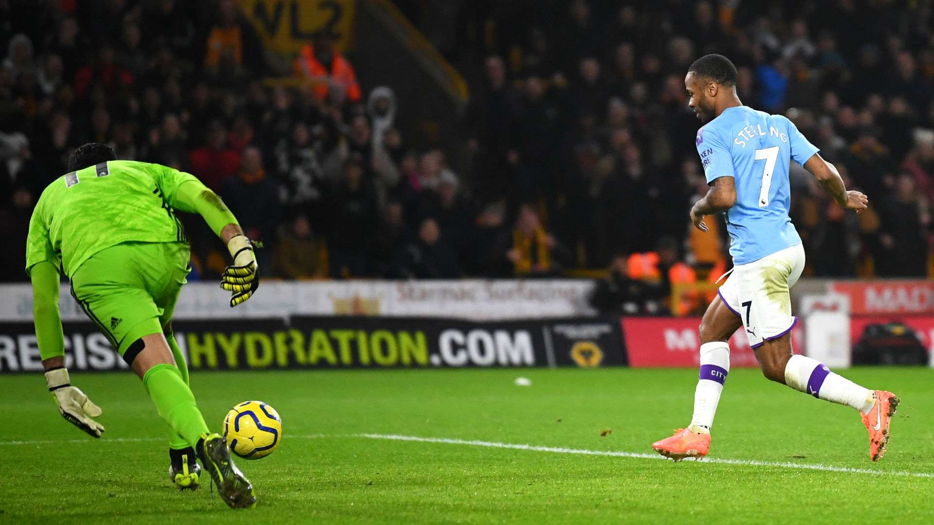 Sterling Patricio Goal Manchester City Wolves